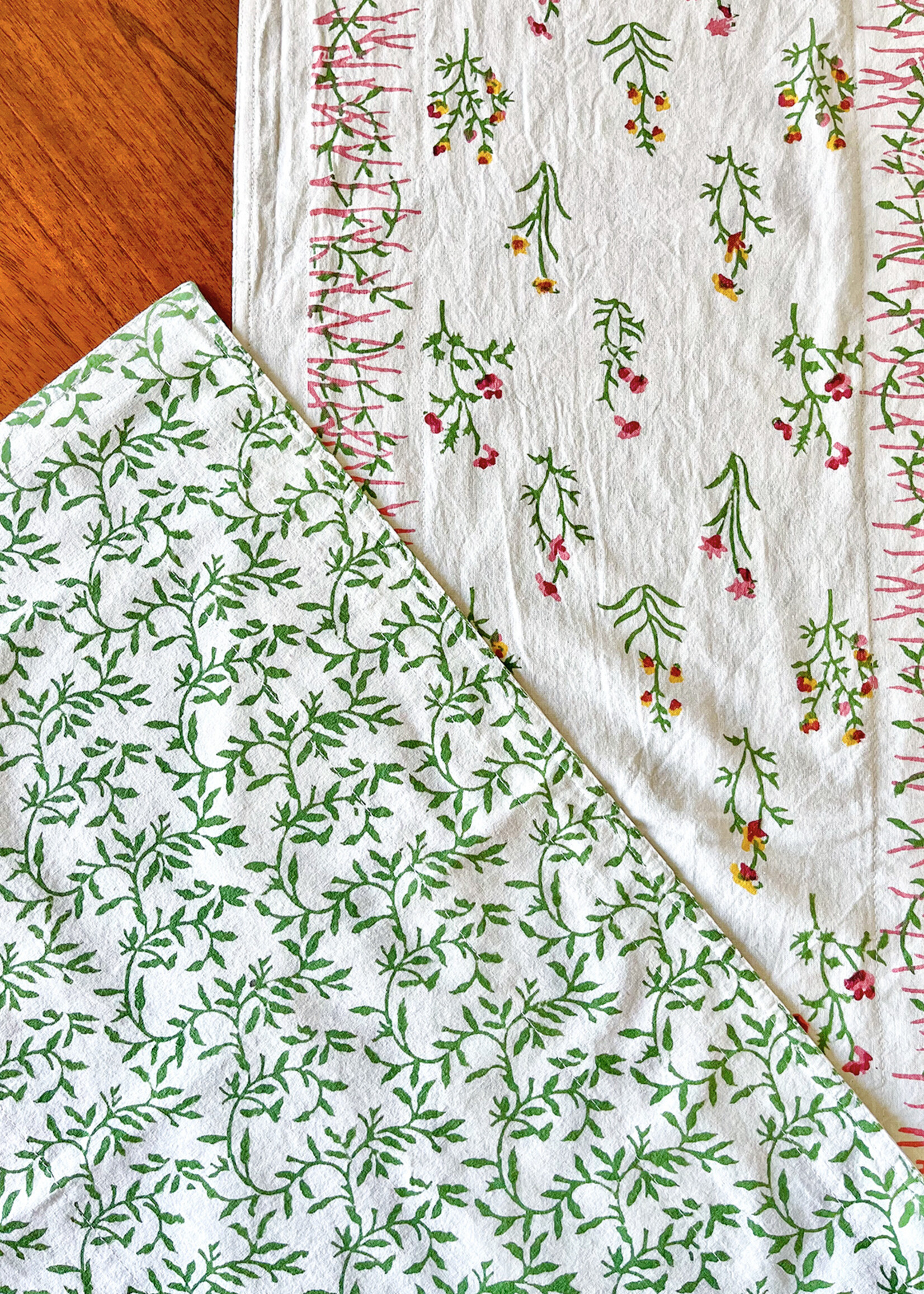 Natural Habitat 13" x 60" Botanical Table Runner