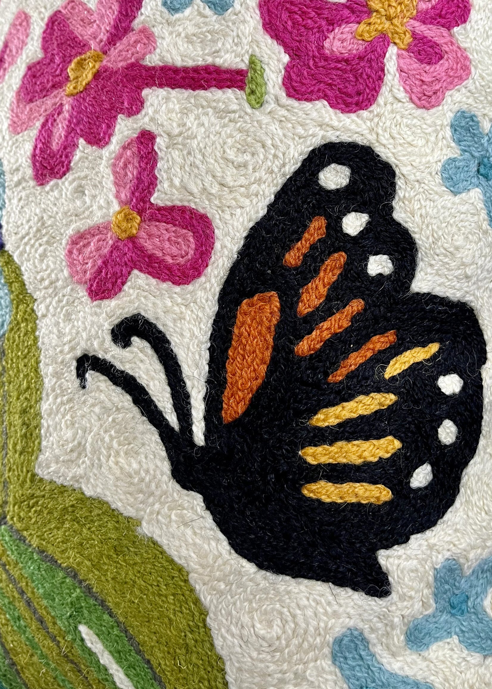 Natural Habitat Tahiti Ivory Pillow - 14in x 20in