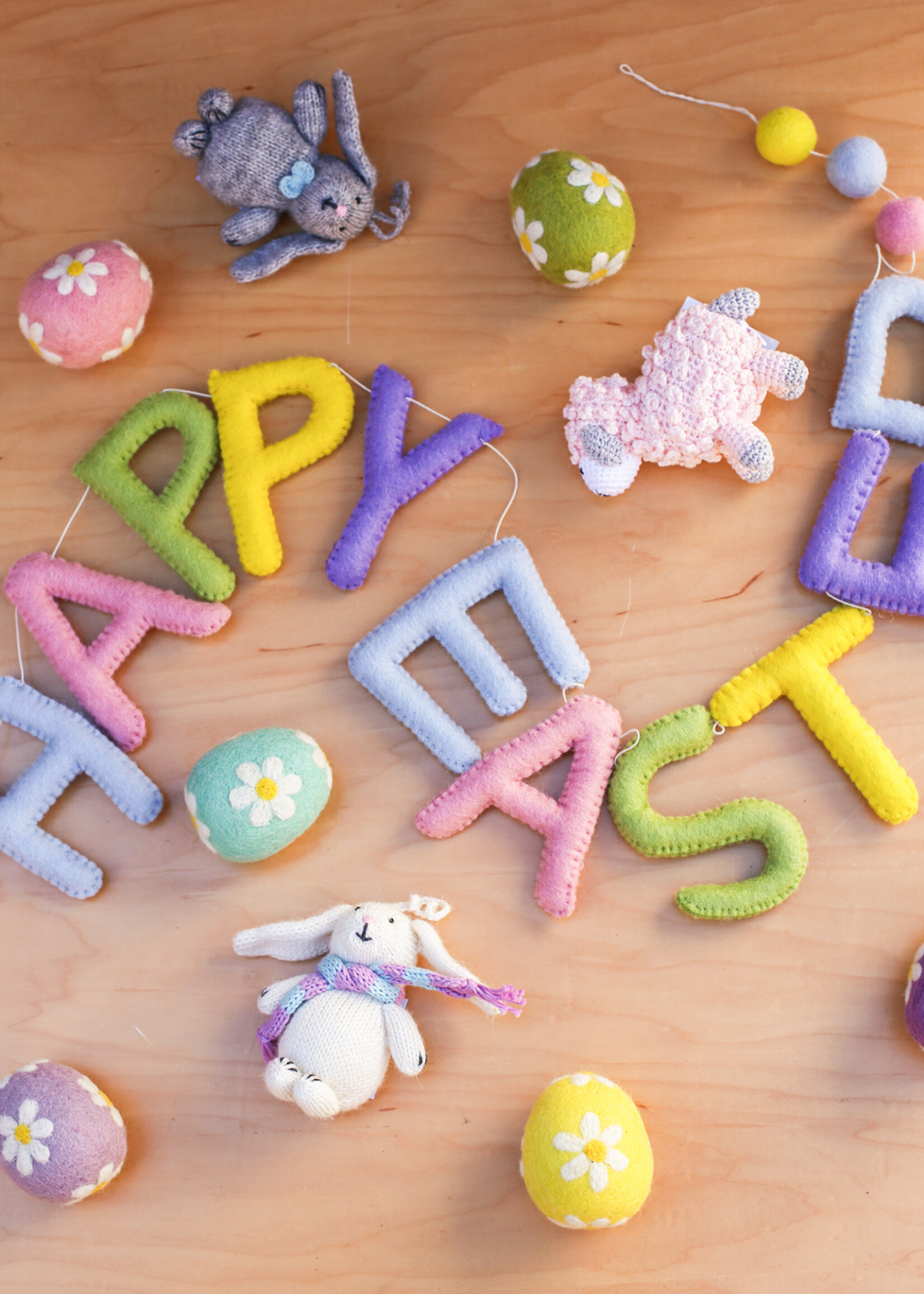 Global Goods Partners Felt Floral Easter Eggs Set