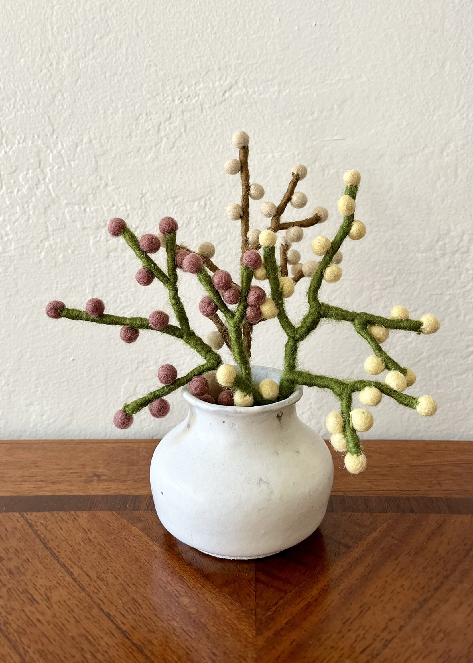 Gry and Sif Mini Berries Felt Branch