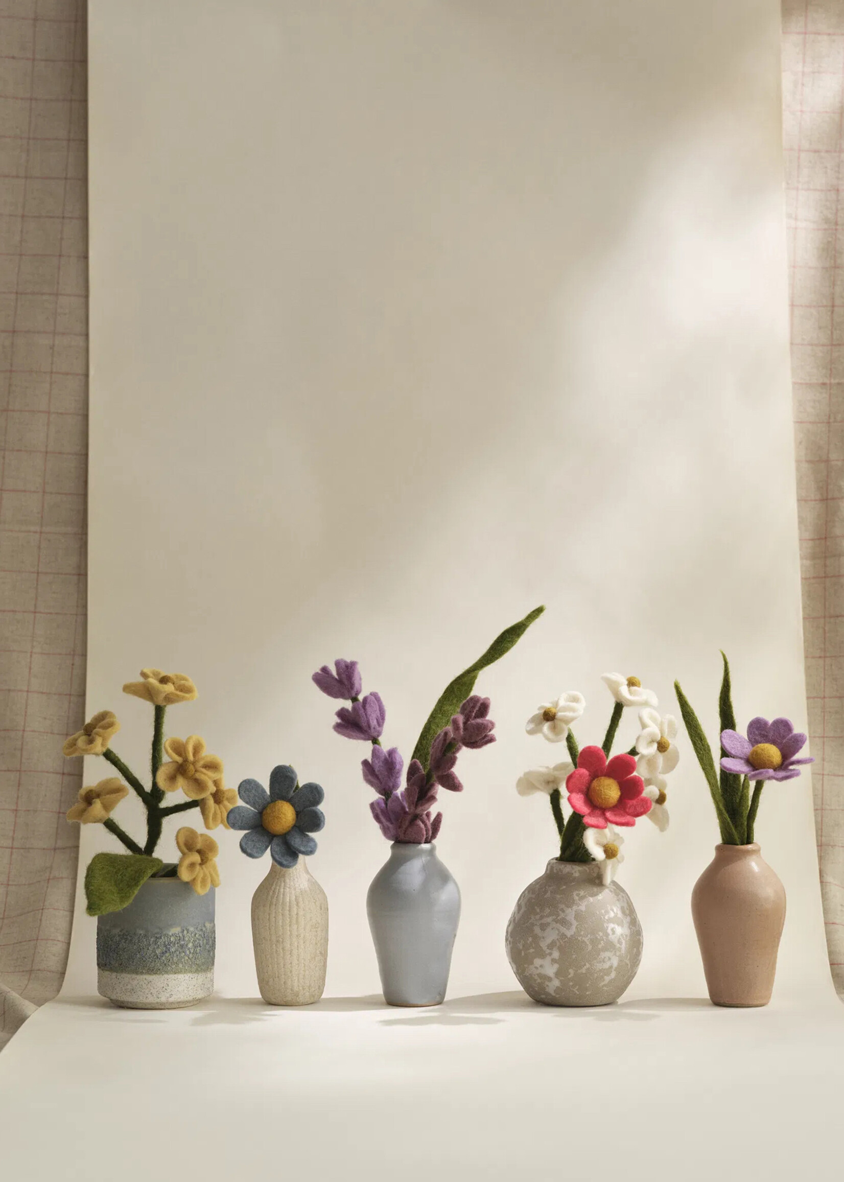 Gry and Sif Small Lavender & Leaf Felt Bouquet