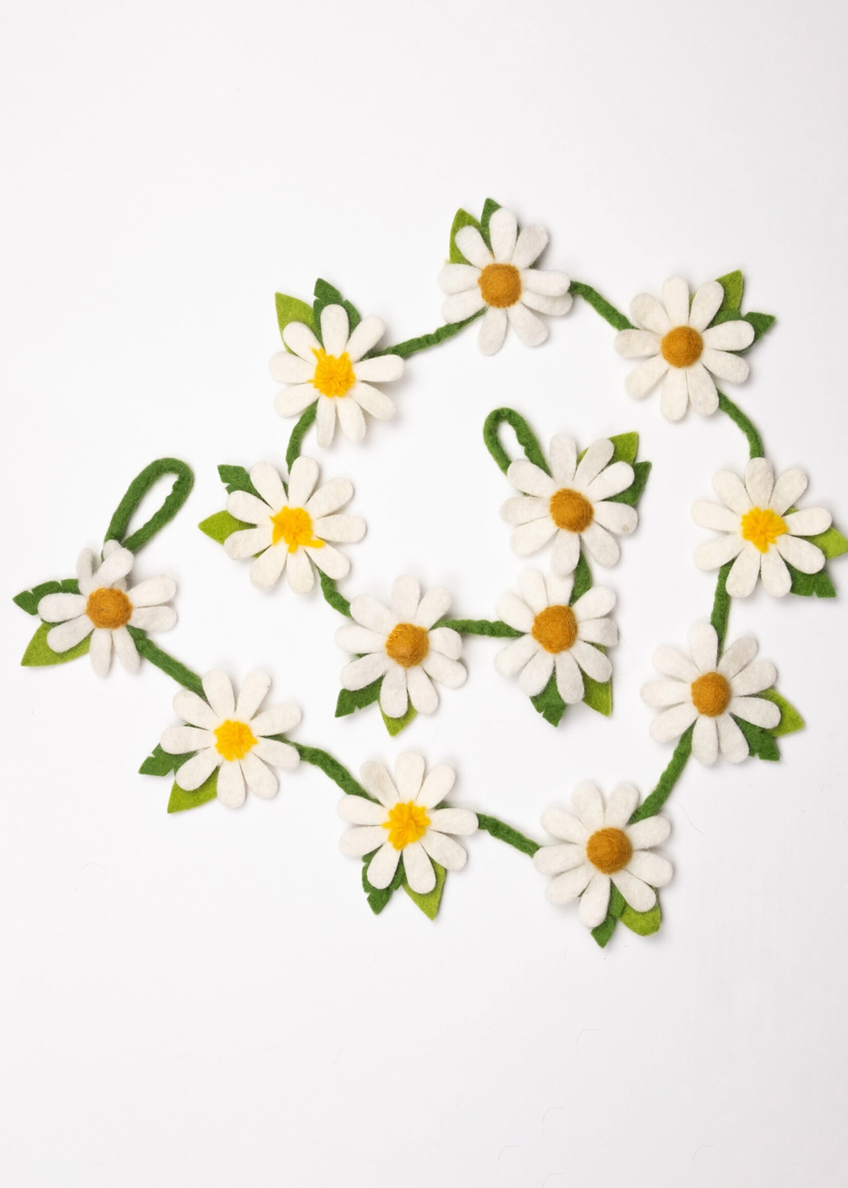 White Daisy Felt Garland