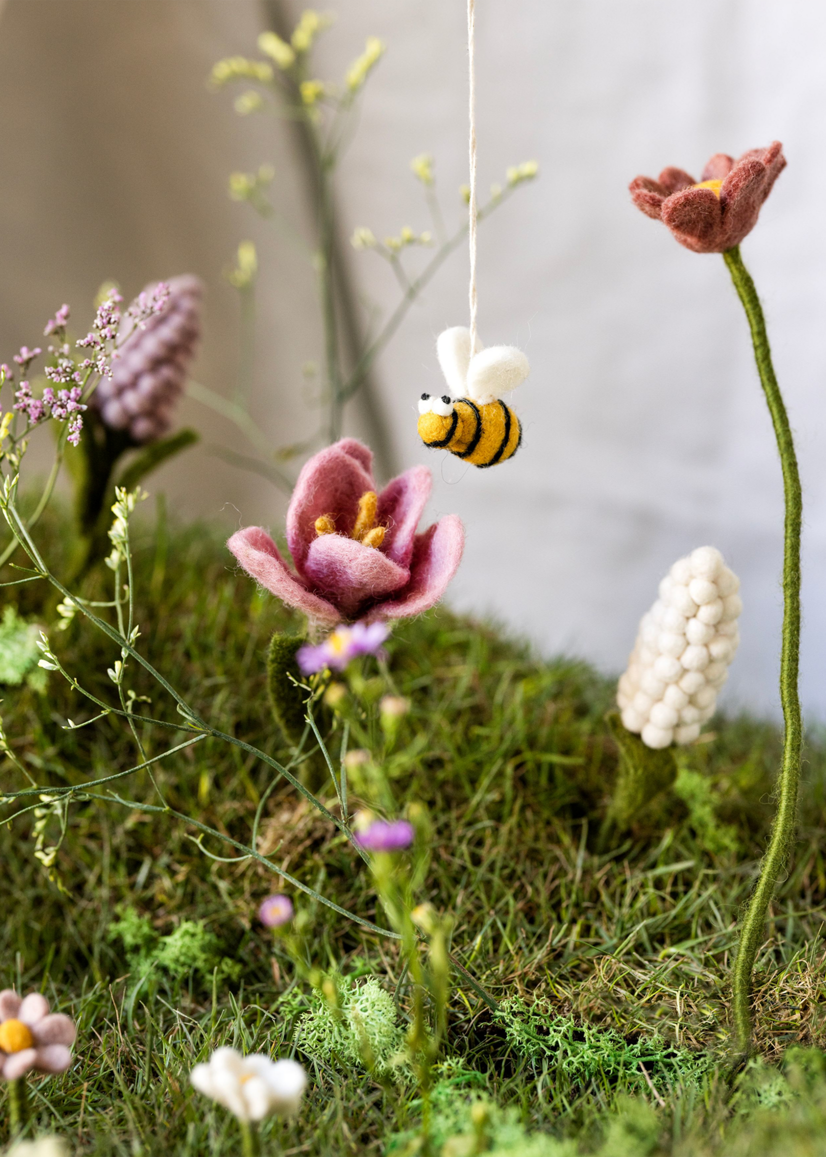 Gry and Sif Felt Ornament Bee