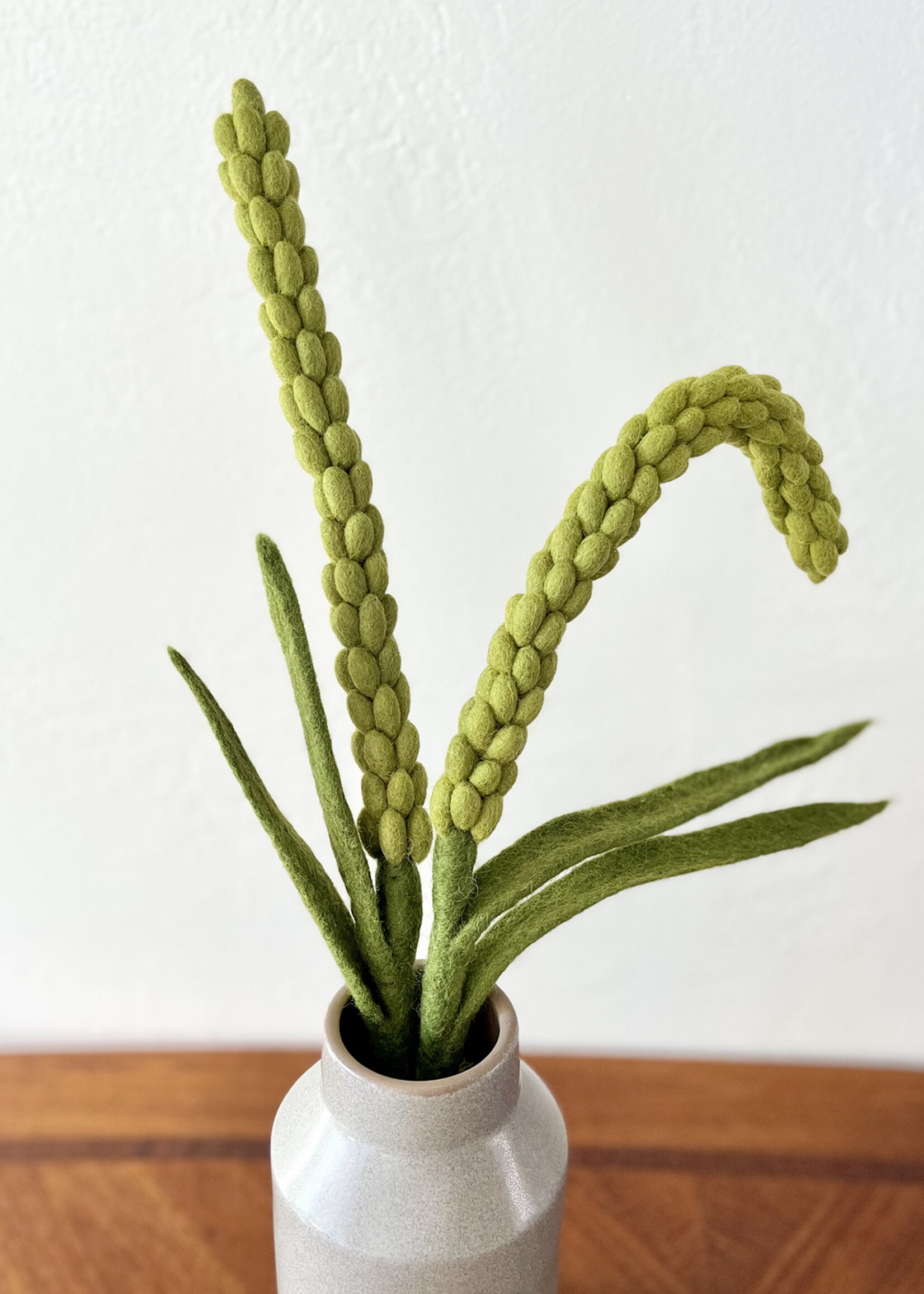 Gry and Sif Amaranth Felt Flower