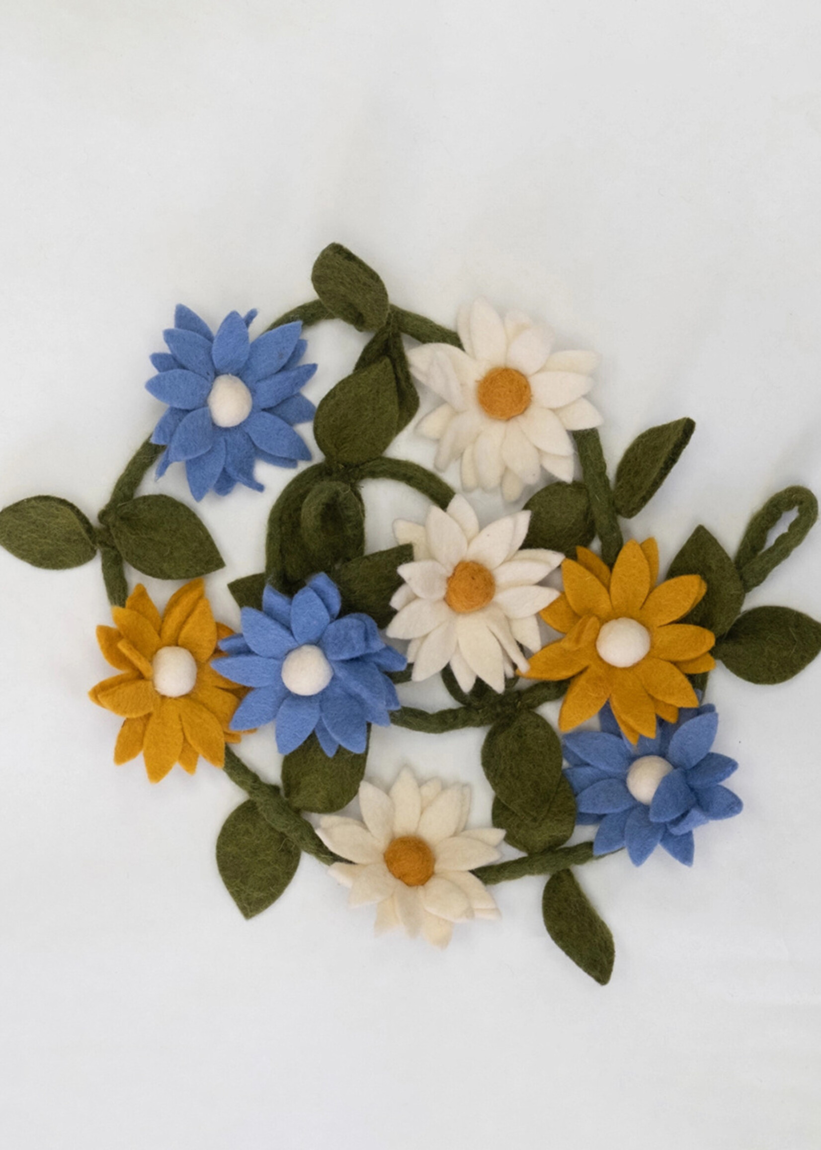 The Winding Road Blue, White and Yellow Daisy Felt Garland
