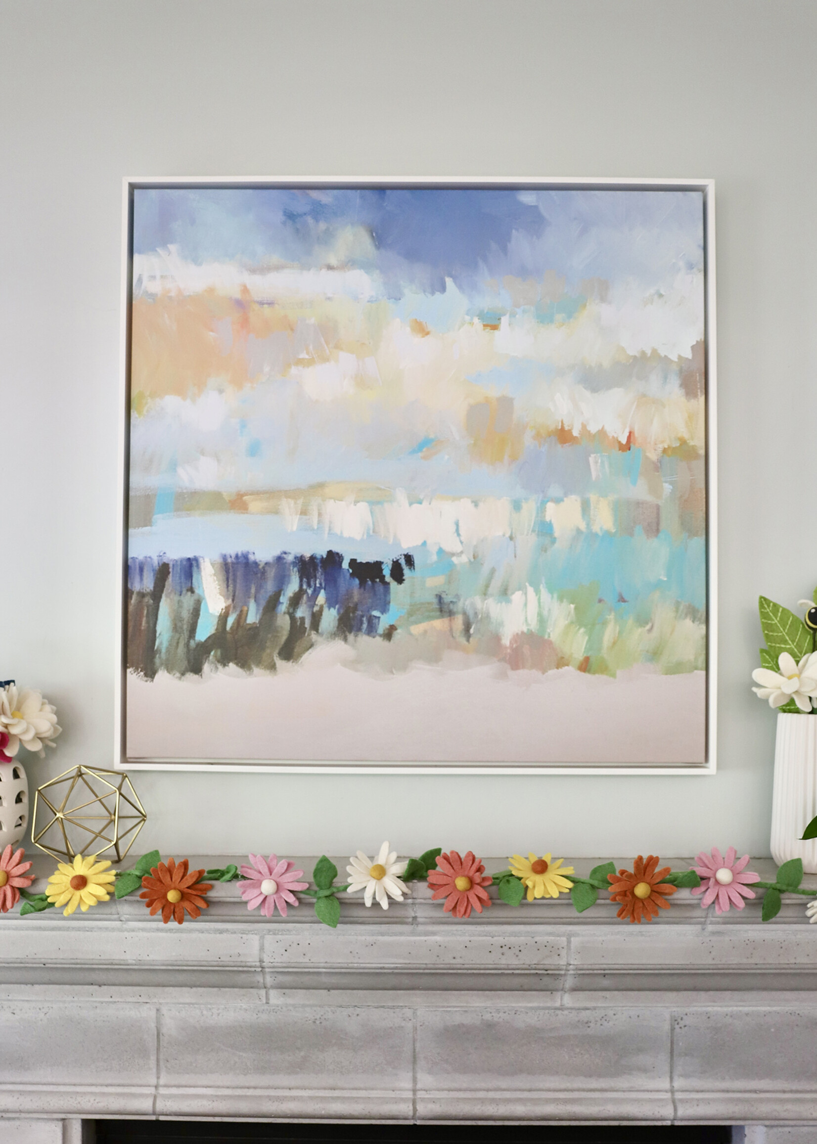 The Winding Road Pastel Daisy Felt Garland