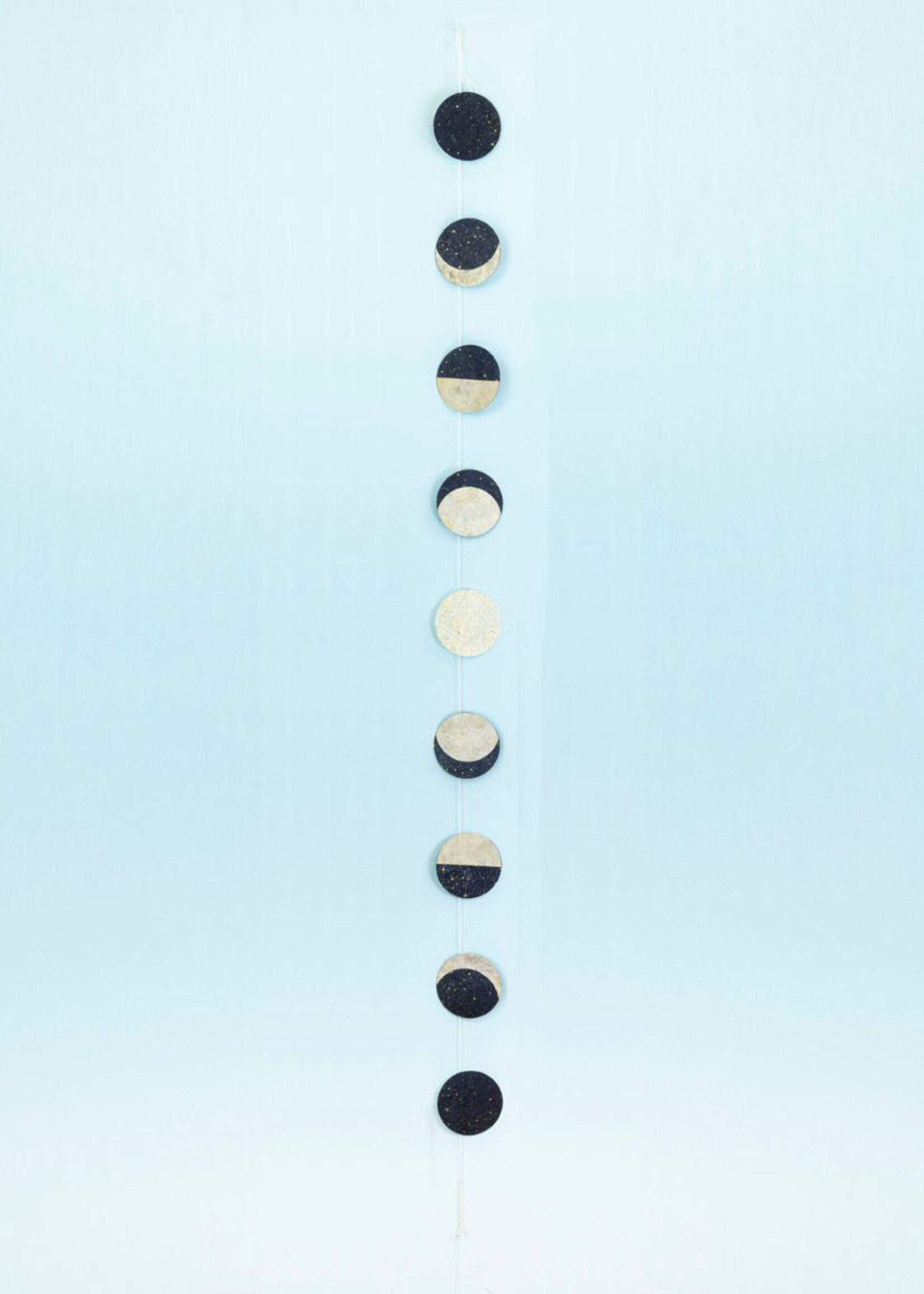 dZi Stardust Moon Phase Paper Garland