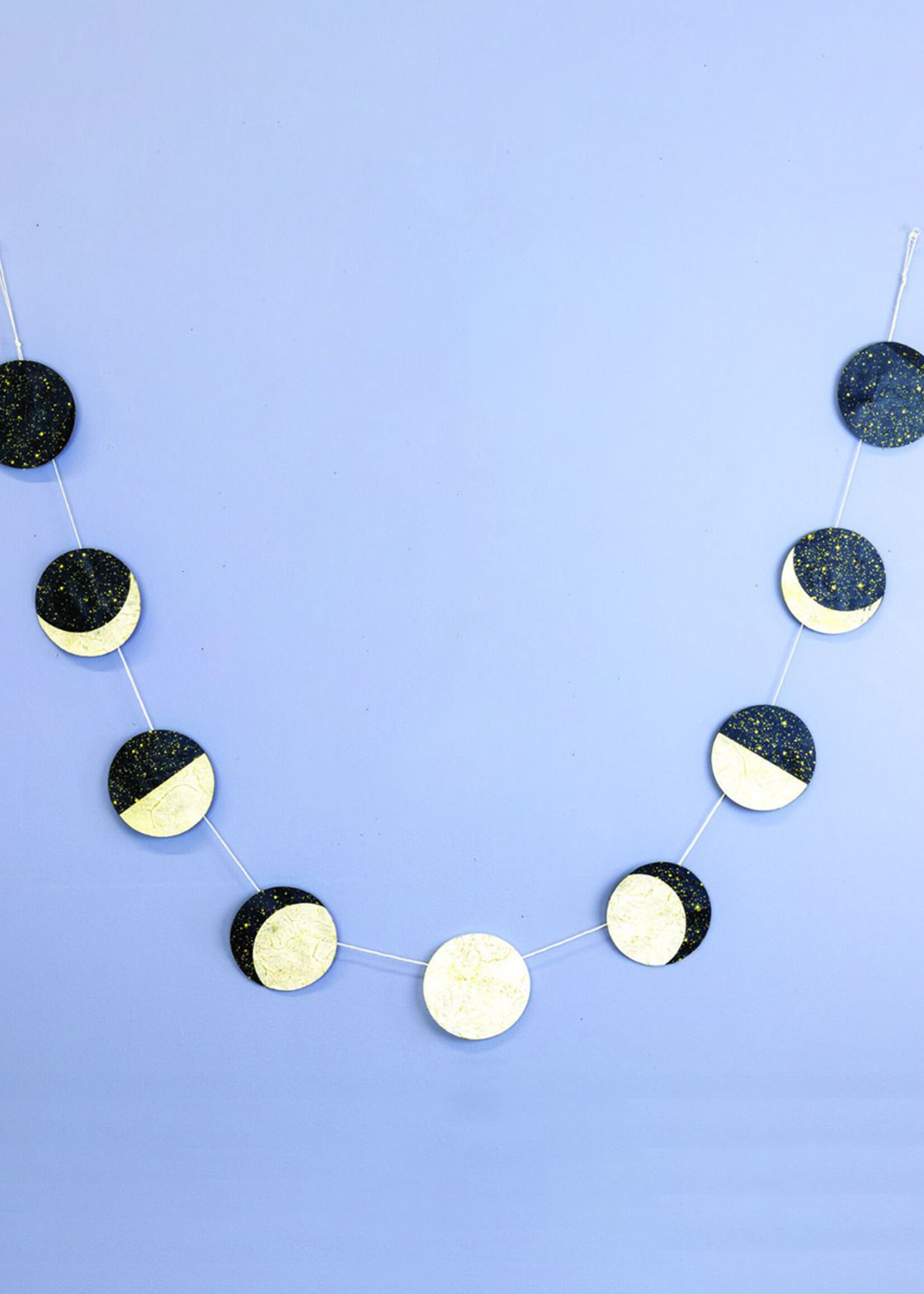 dZi Stardust Moon Phase Paper Garland