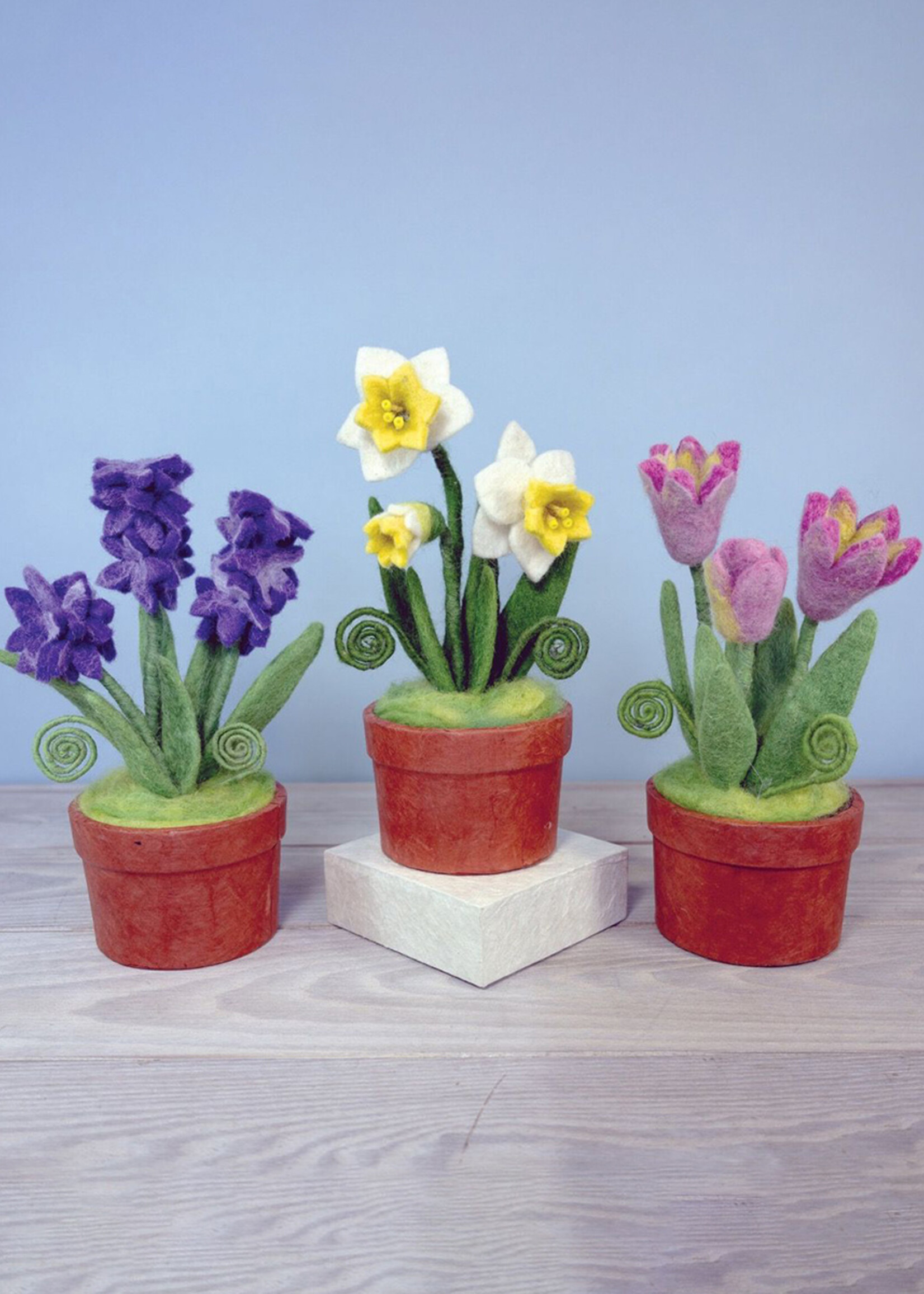 dZi Felt Potted Plant Daffodil Trio