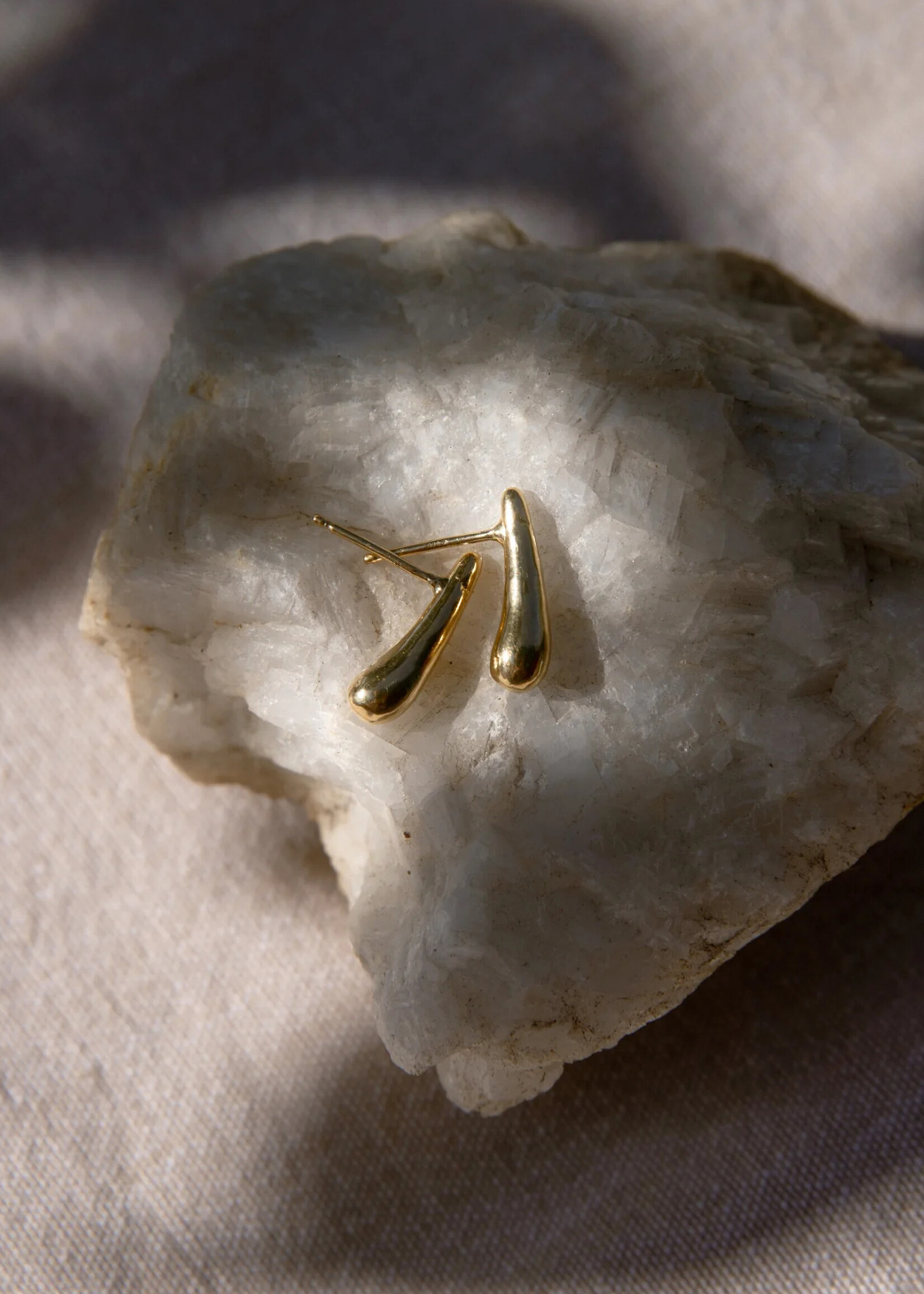 YEWO Lumen Earrings - 14K gold coated