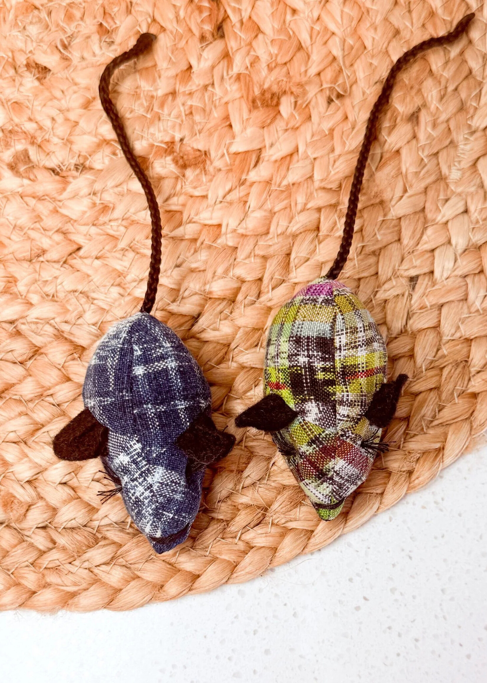 Upavim Organic Catnip Mice Cat Toy - Assorted Colors