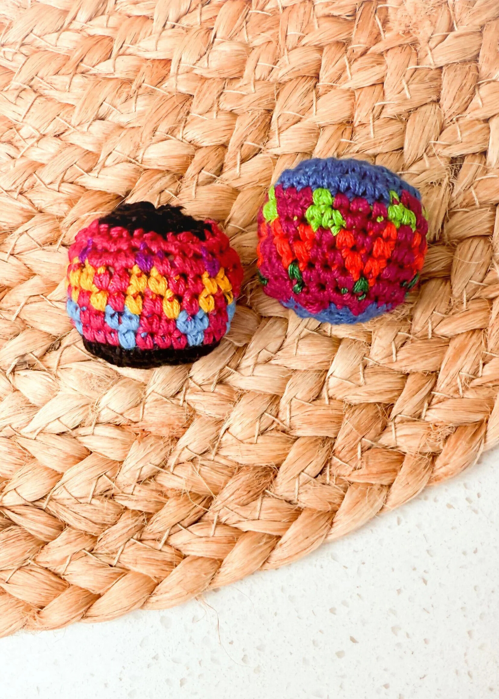 Upavim Organic Catnip Cat Toy Hacky Sack - Assorted Colors