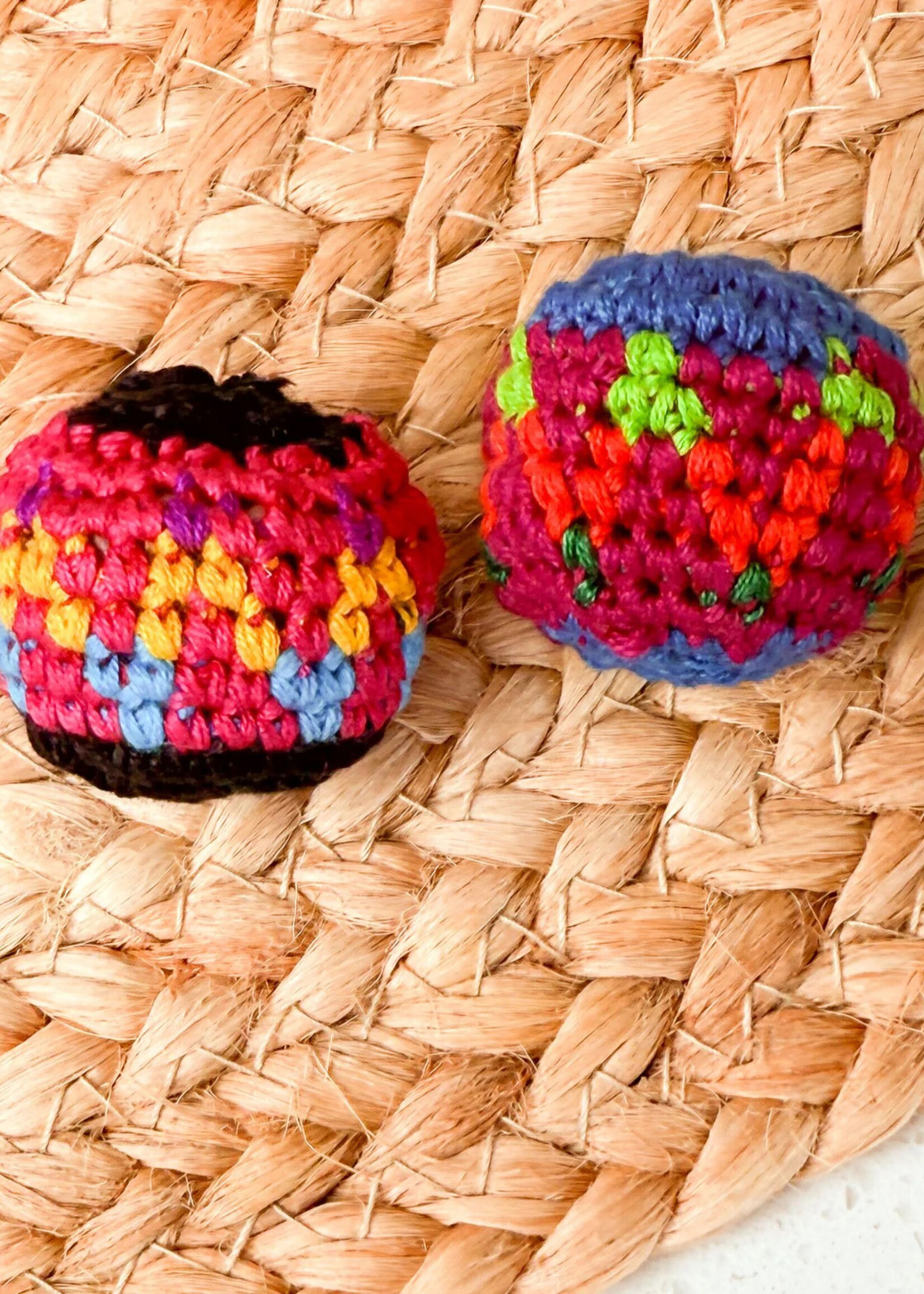 Upavim Organic Catnip Cat Toy Hacky Sack - Assorted Colors