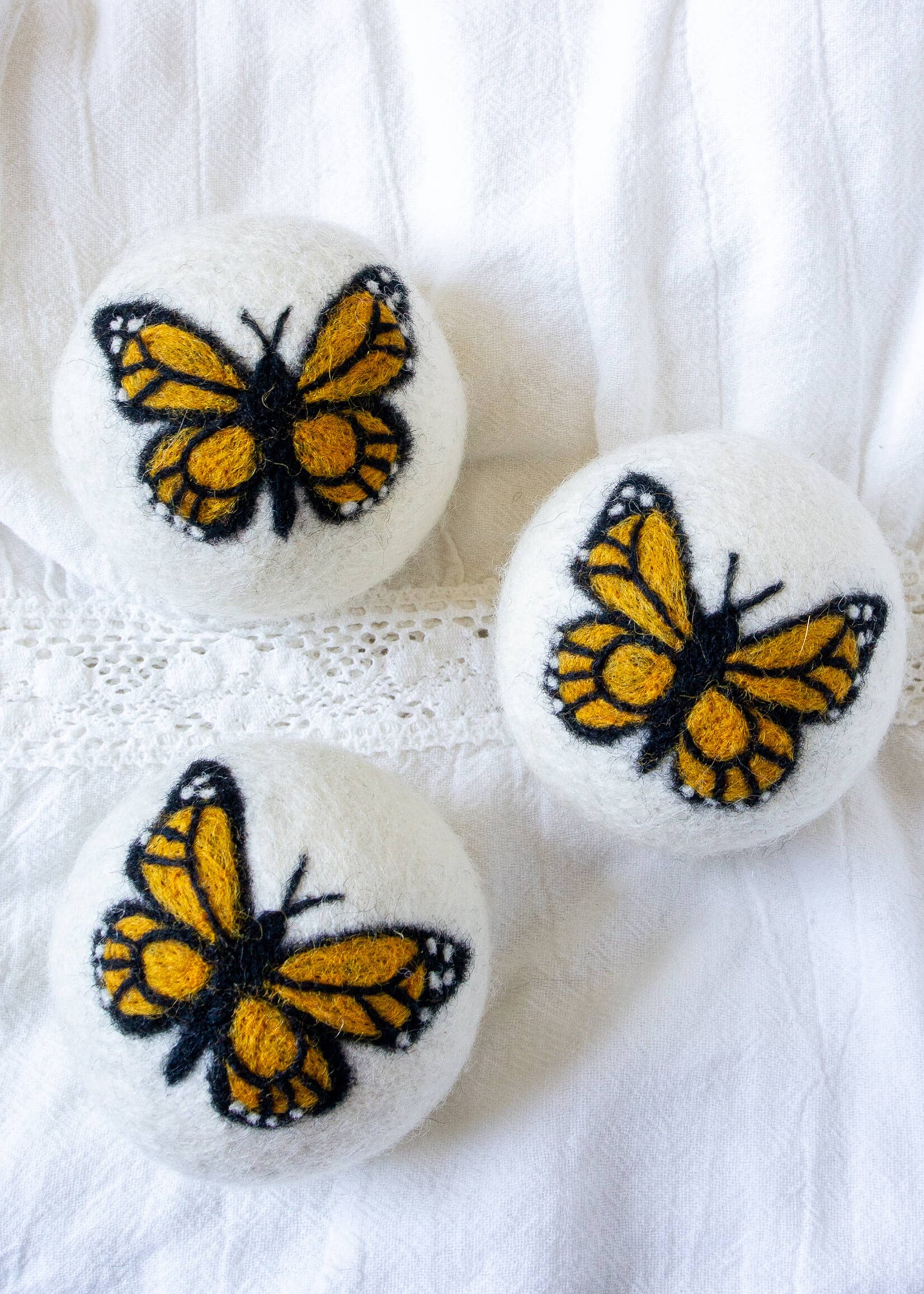 Friendsheep Felt Dryer Ball Set - Monarch Butterfly