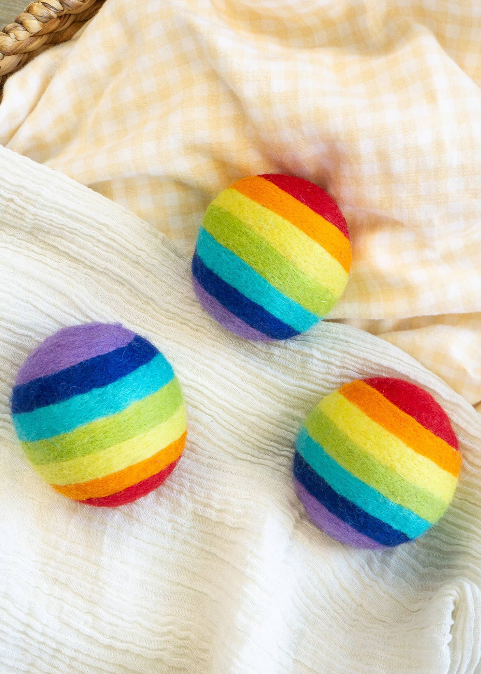 Friendsheep Felt Dryer Ball Set - Rainbow