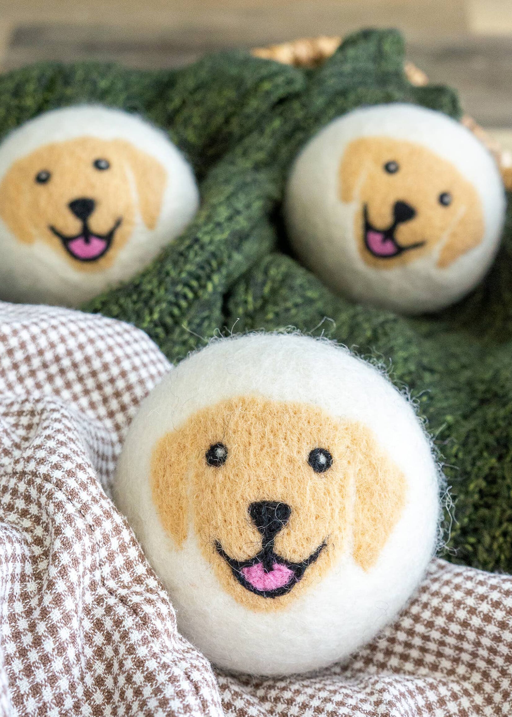 Friendsheep Felt Dryer Ball Set - Golden Dogs