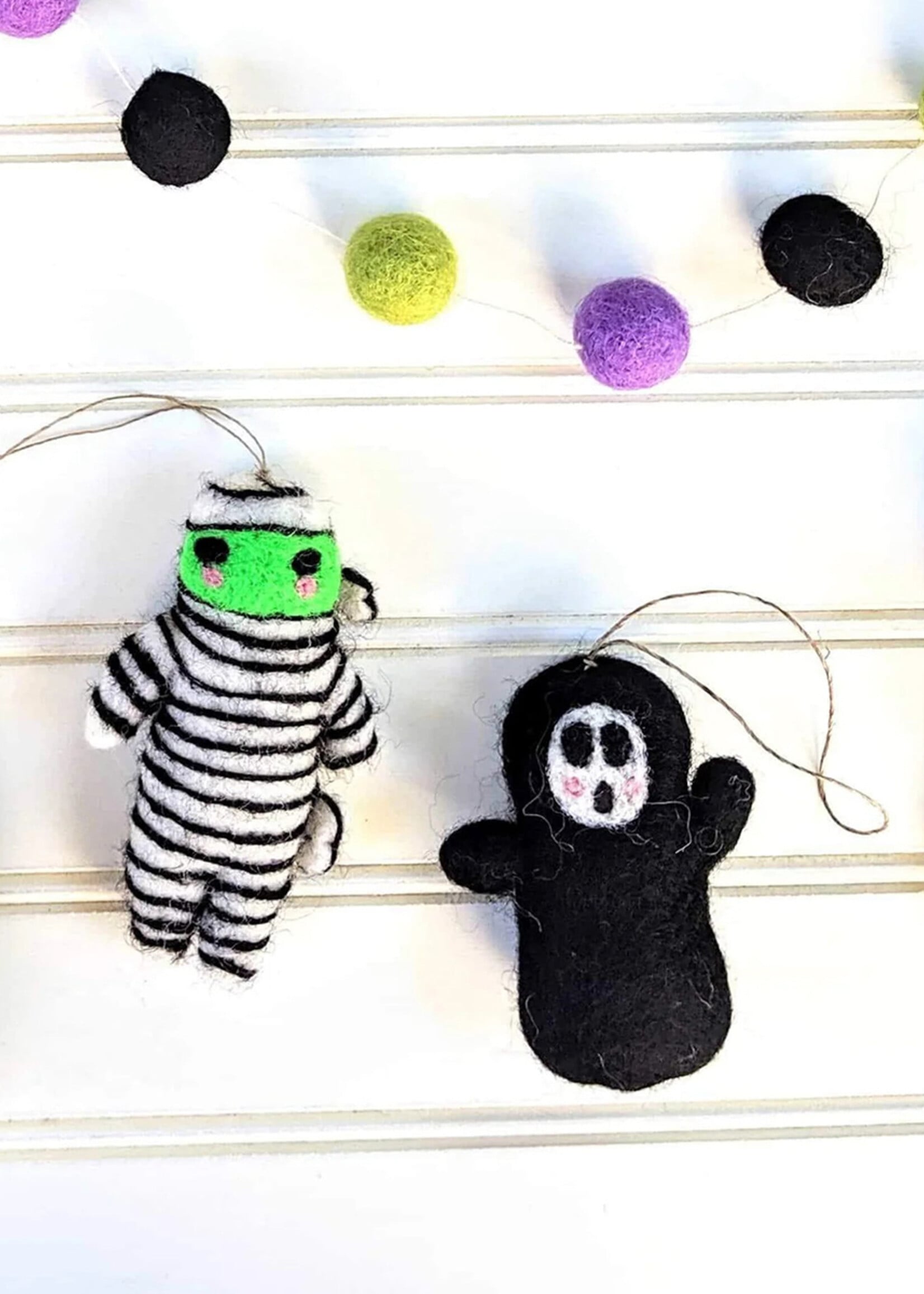 Friendsheep Felt Marvin the Mummy Ornament