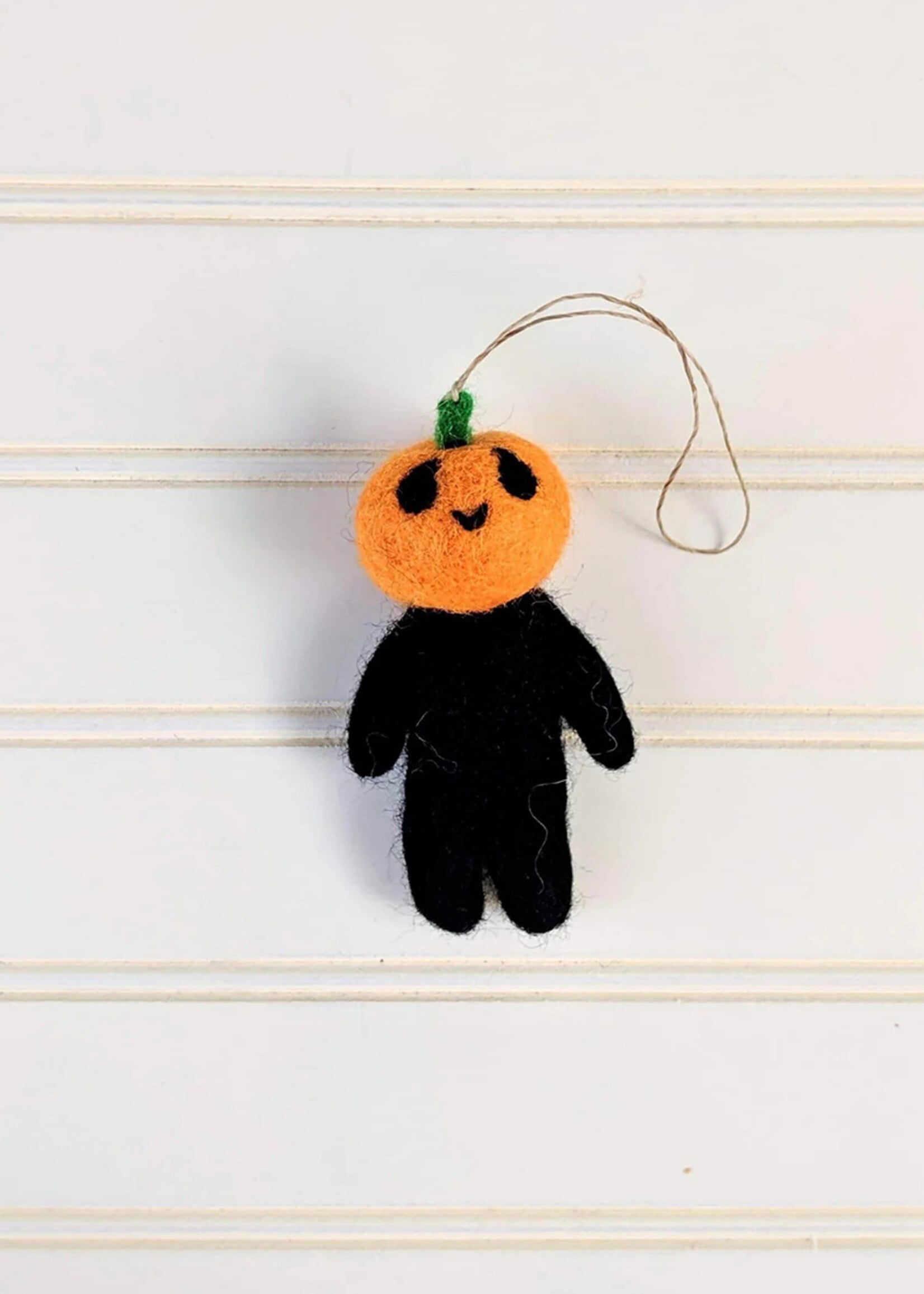 Friendsheep Felt Mr. Pumpkin Head Ornament
