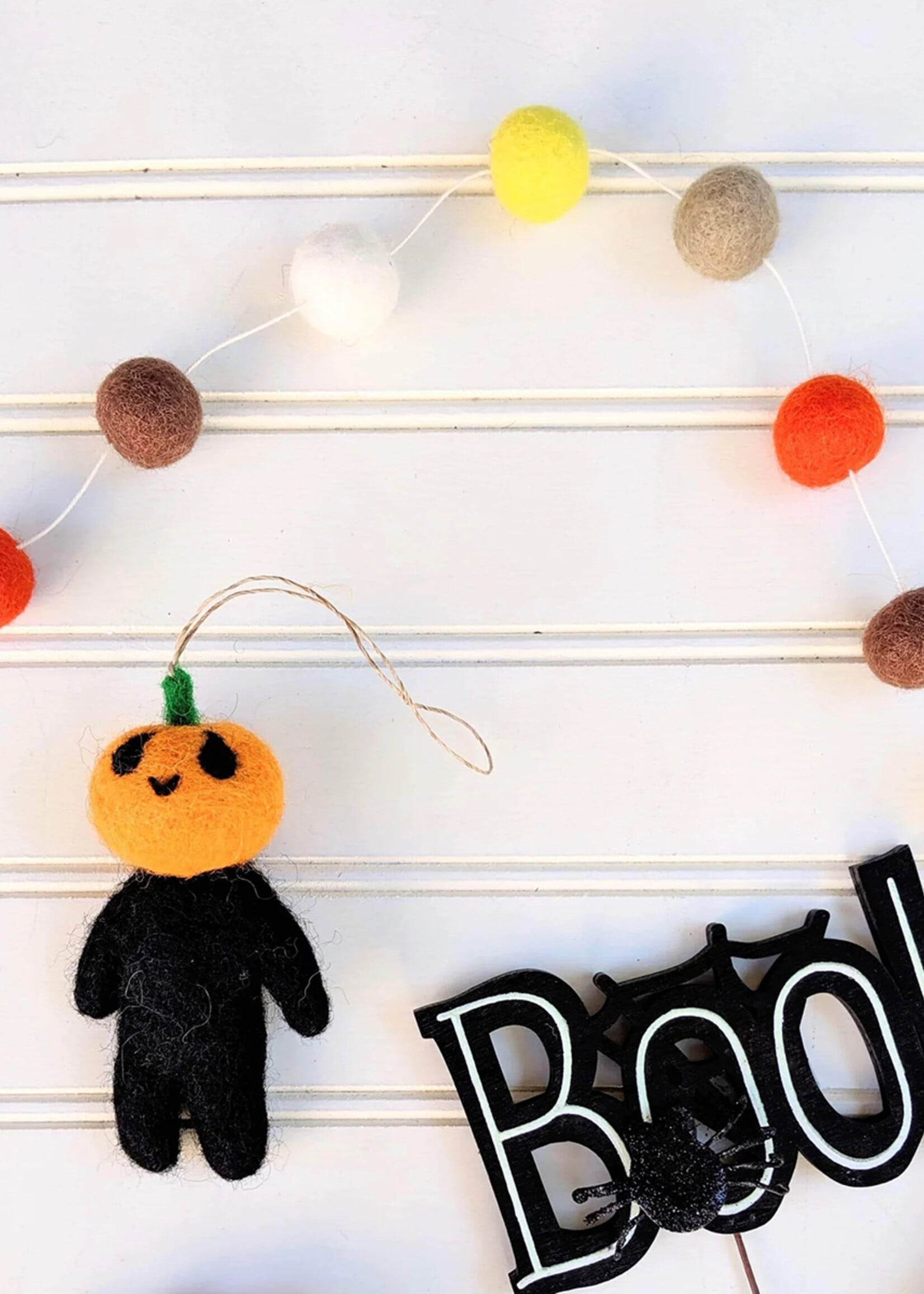 Friendsheep Felt Mr. Pumpkin Head Ornament