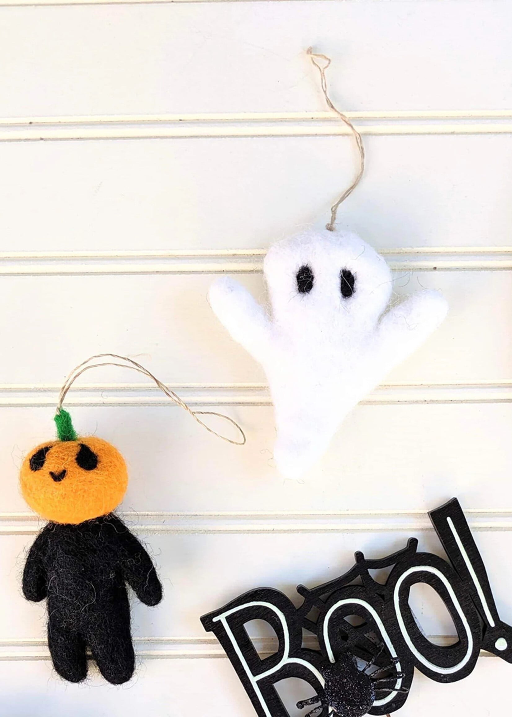 Friendsheep Felt Mr. Pumpkin Head Ornament