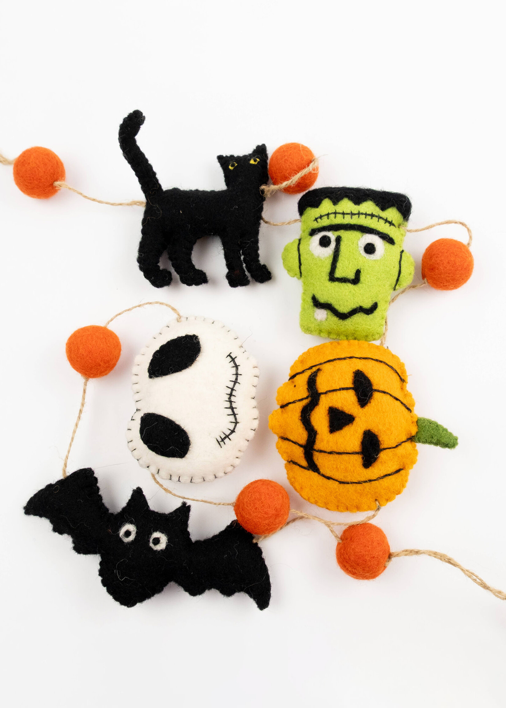 The Winding Road Felt Halloween Friends Garland