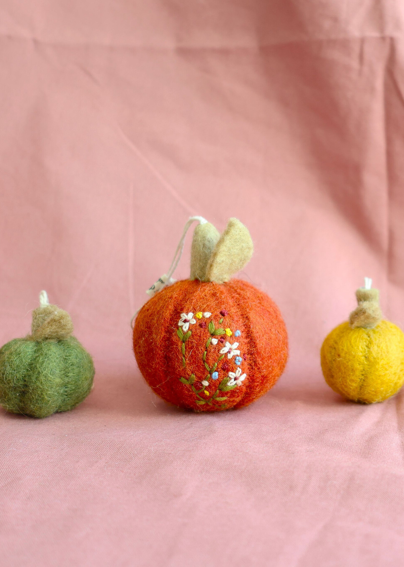 Gry and Sif Mini Felt Pumpkin Ornament Set