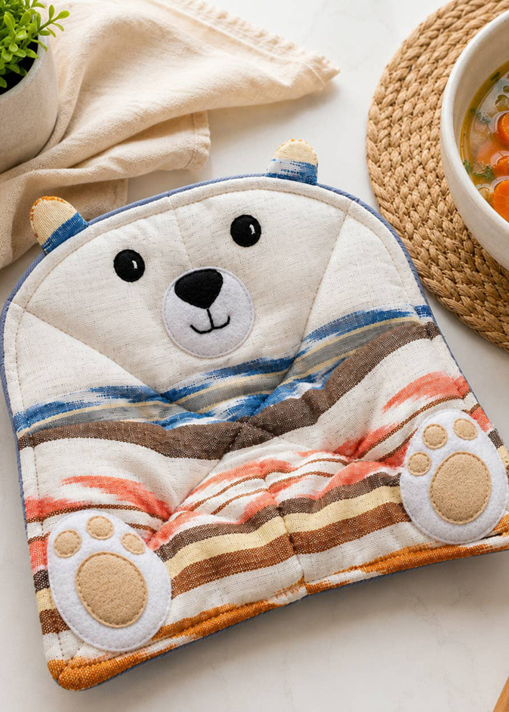 Upavim Polar Bear Microwave Bowl Cozy