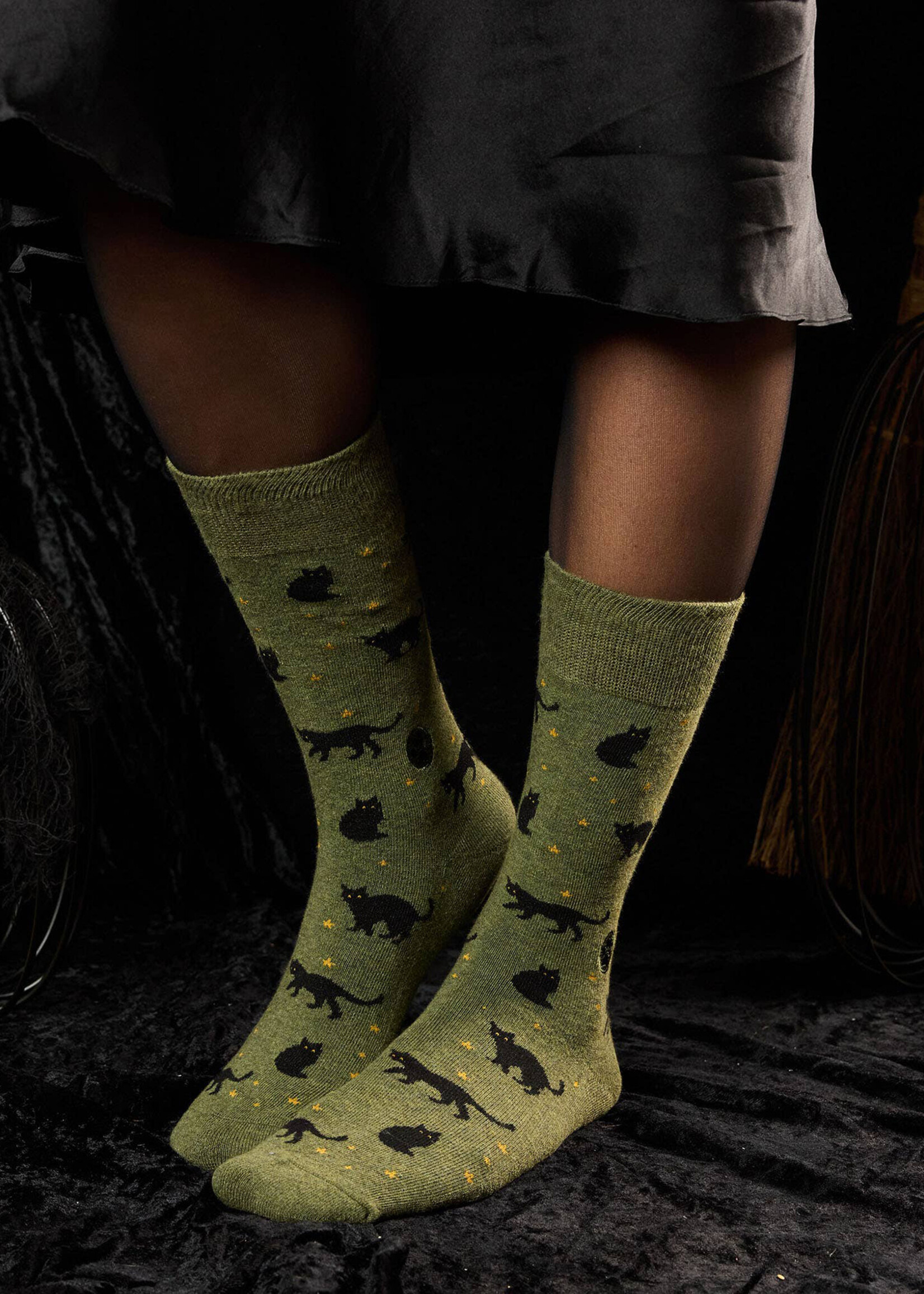 Conscious Step Men's Black Cats and Stars Socks