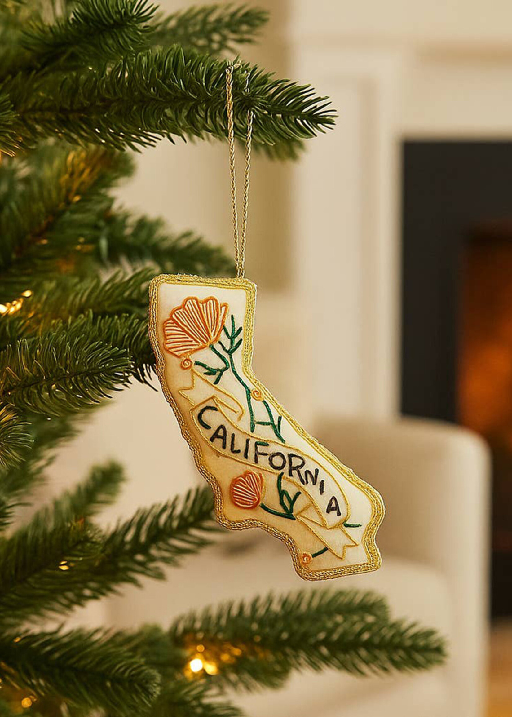 Matr Boomie California State Plush Ornament with Poppy