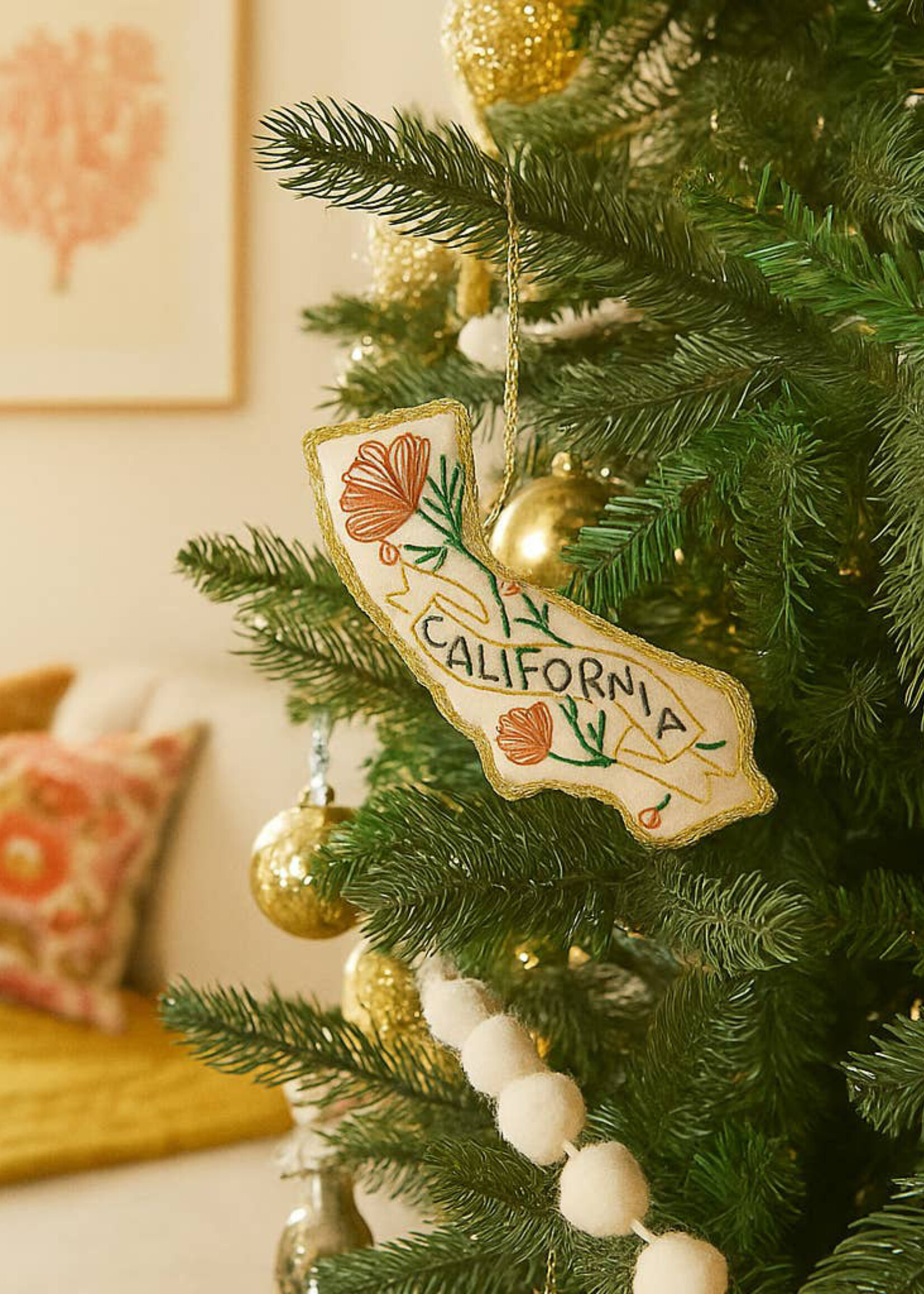 Matr Boomie California State Plush Ornament with Poppy