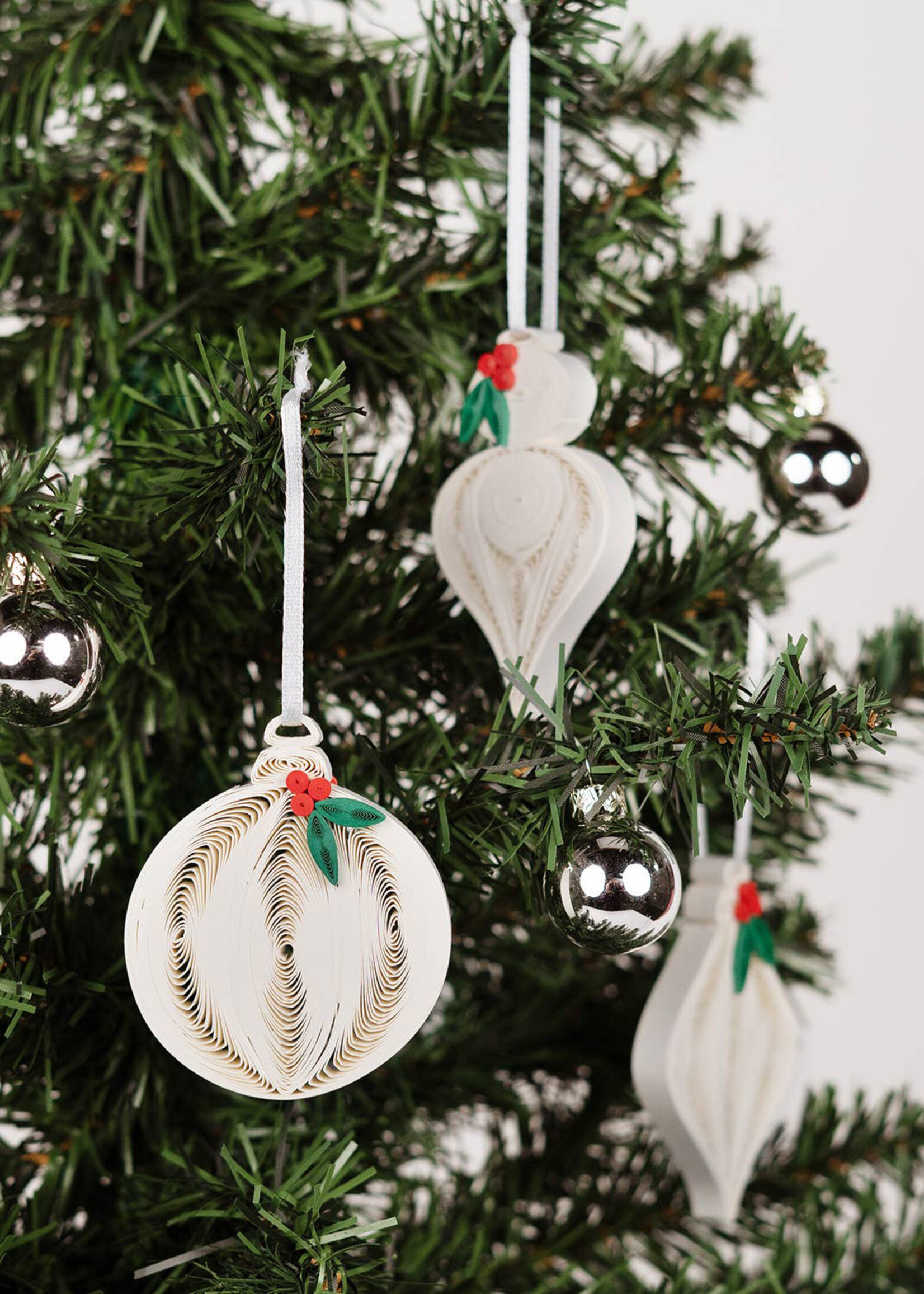 Quilling Cards Quilled Ornament Box Set - Christmas Ornaments