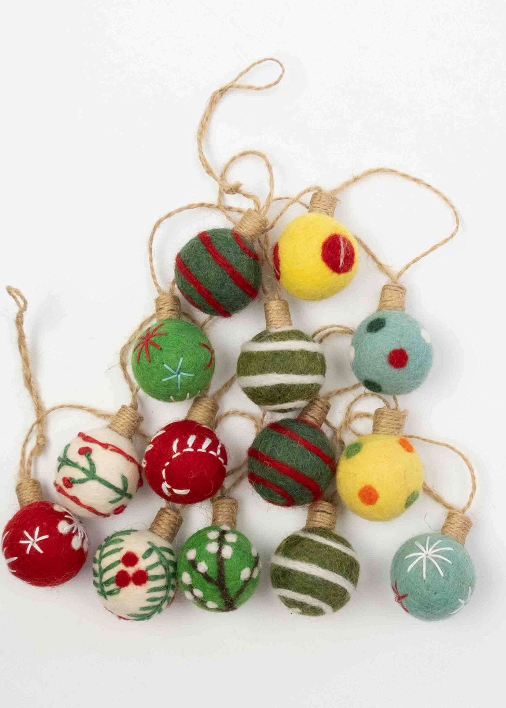 The Winding Road Felt Christmas Ball Garland