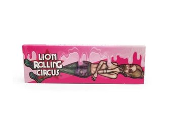 Lion Rolling Circus - Rolling Paper Chewing Madness