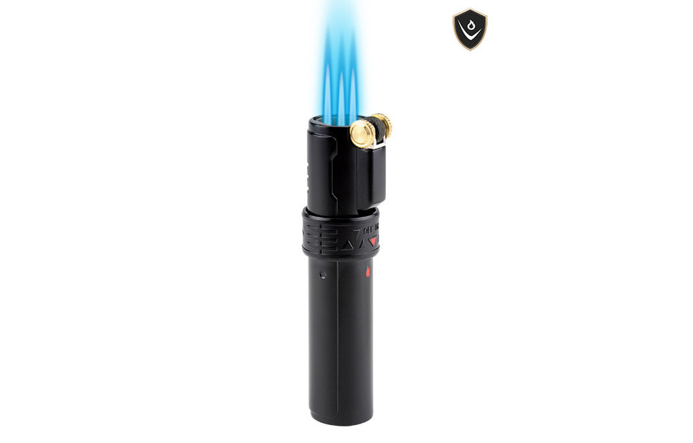 Vector - Torch Flint Triple Flame Robusto