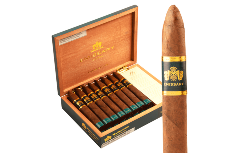 Macanudo - Cigar Emissary Torpedo