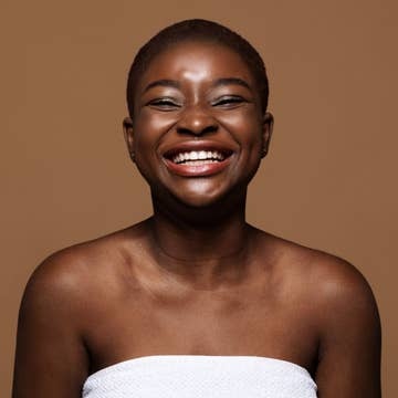 Yareli - Itchy Dry Skin Remedy Colloidal Oatmeal Bath 2lbs