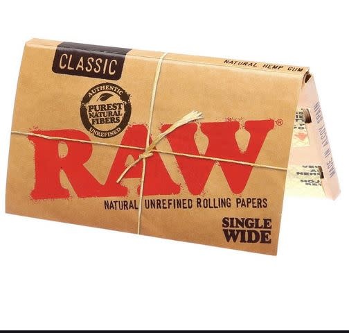 Raw - Rolling Papers Classic