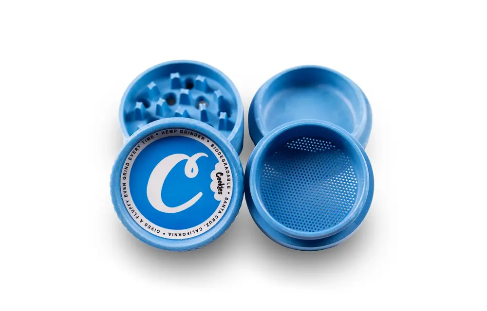 Santa Cruz Shredder - Grinder Hemp Plastic 4pc