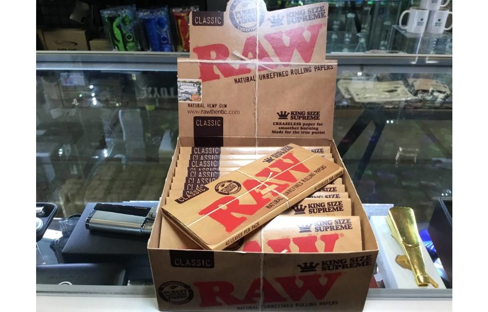 Raw - Rolling Paper King Supreme
