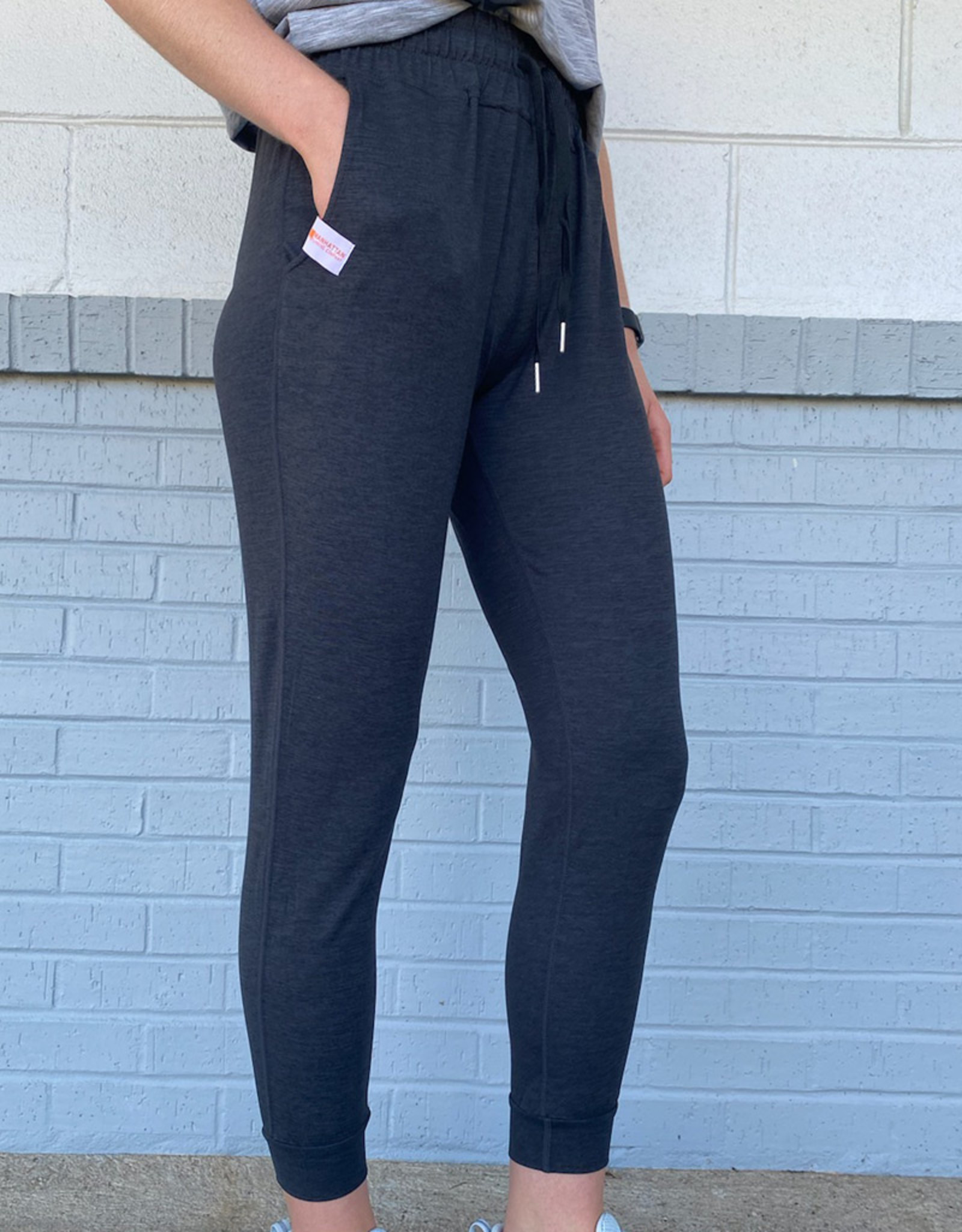 performance tech jogger