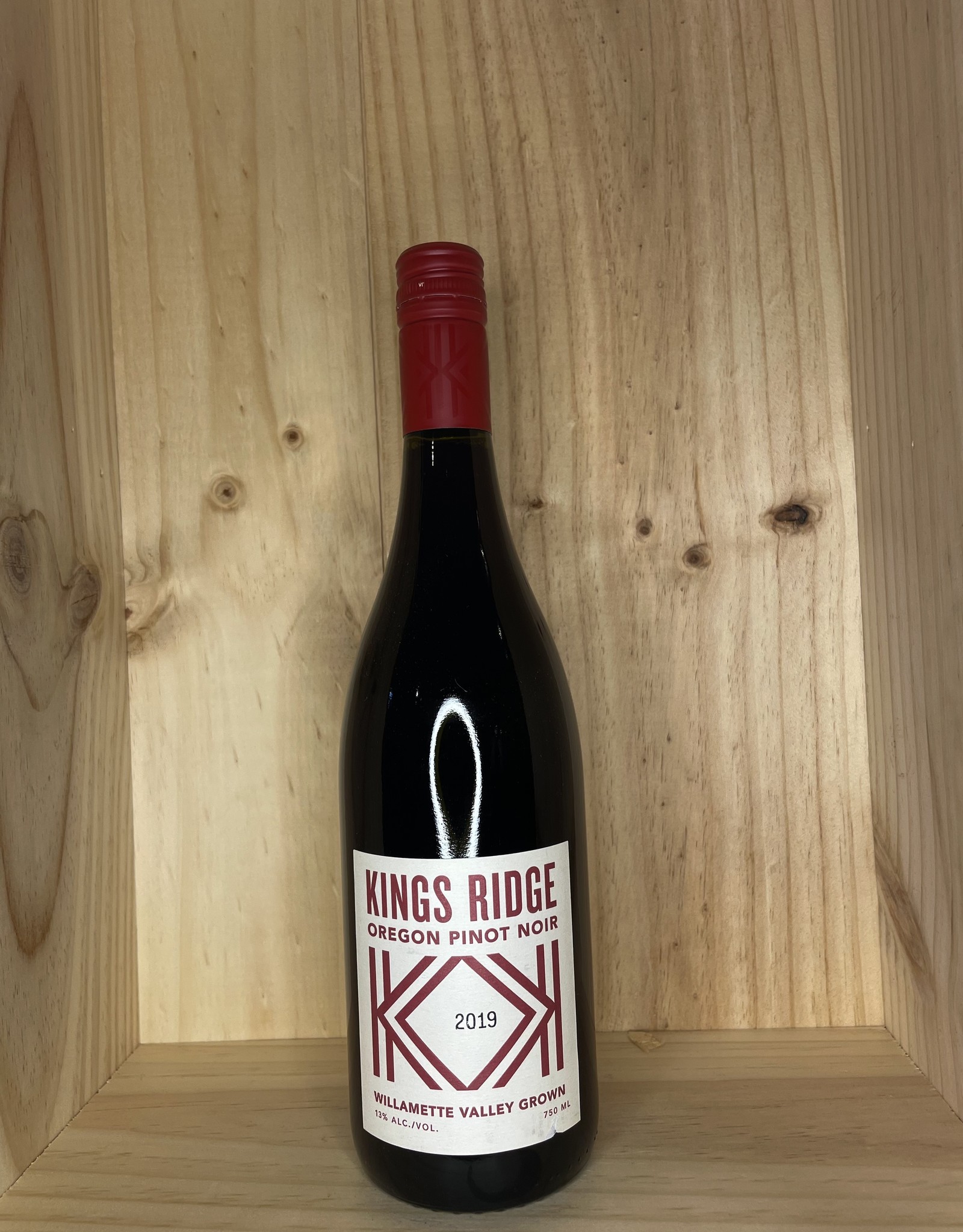 Union Wine Co. Kings Ridge Oregon Pinot Noir 2022/23 750ml