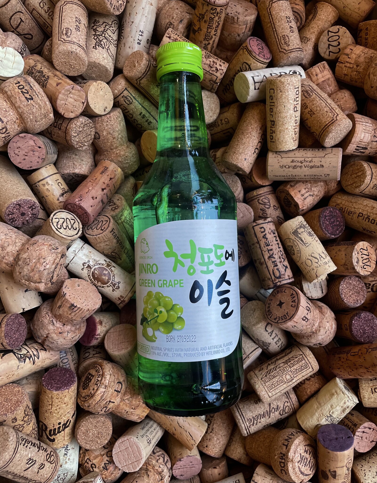 Jinro Chamisul GREEN GRAPE Soju 375ml