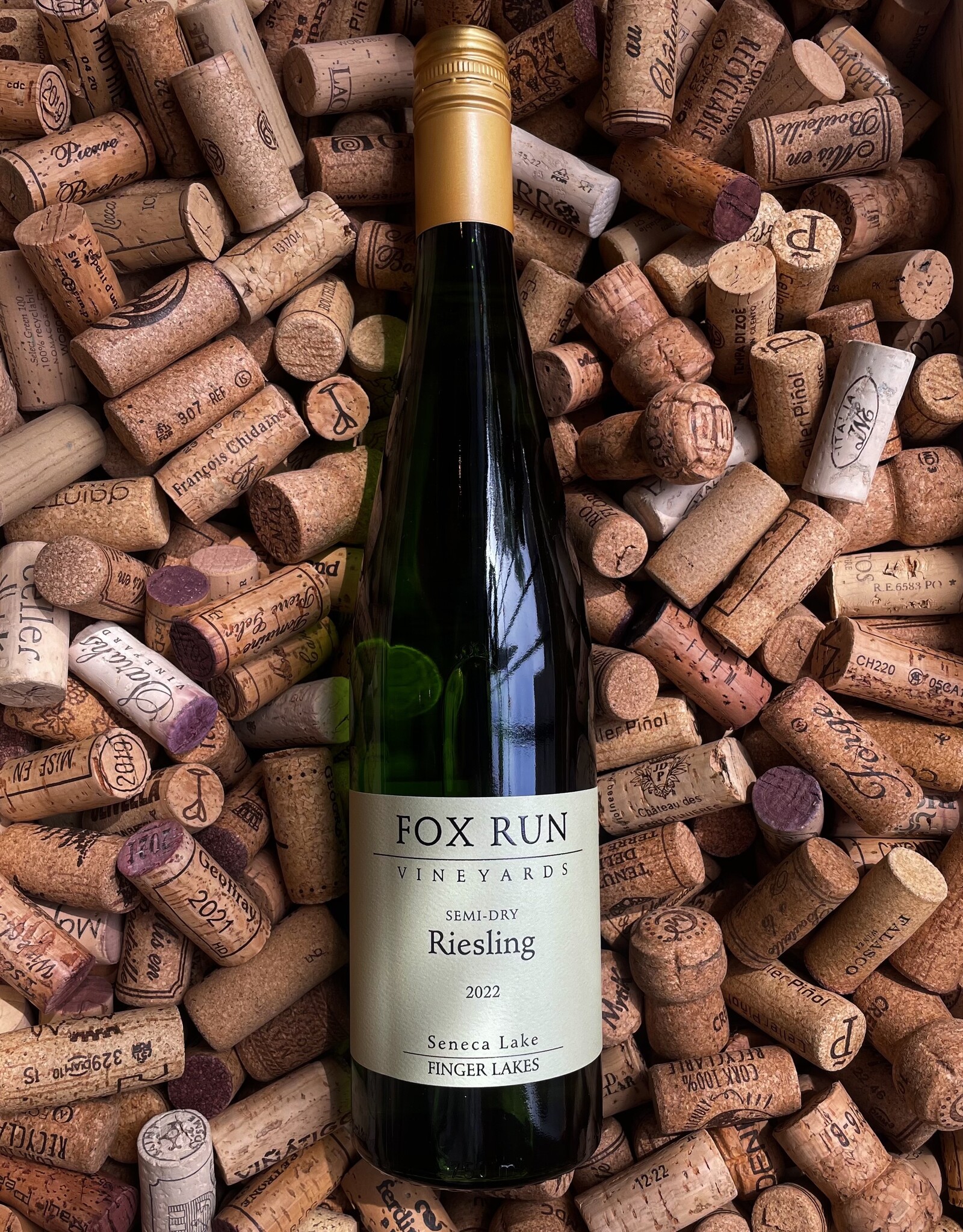 Fox Run Semi Dry Riesling  2023 750ml
