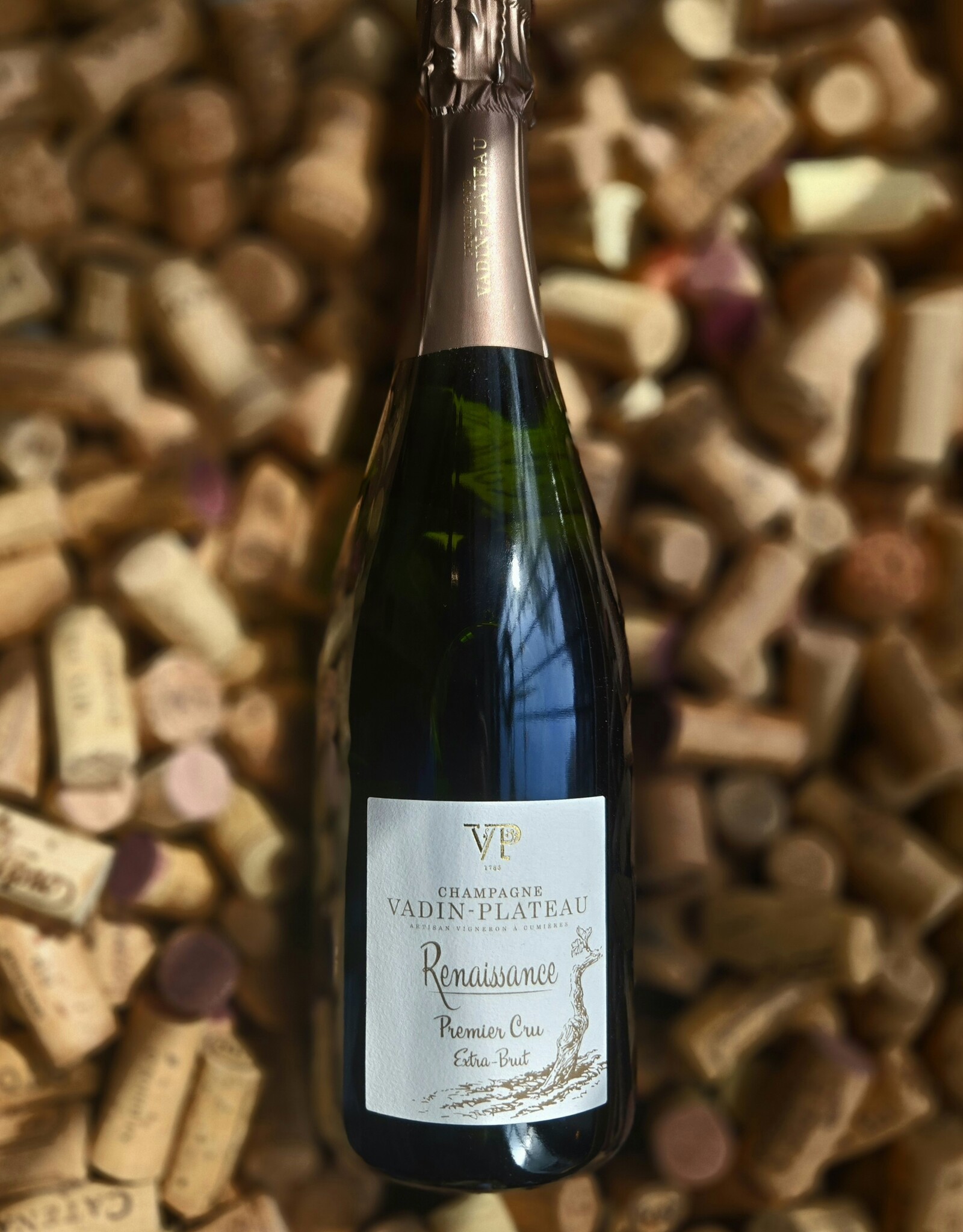 Champagne Vadin-Plateau Champagne 1er Cru 'Cuvee Renaissance' Extra Brut  NV