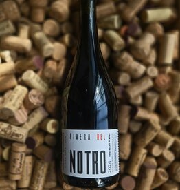 Roberto Henriquez Pais 200 y/o Vines Rivera del Notro Tinto Valle Del Bio-Bio 2024 750ml