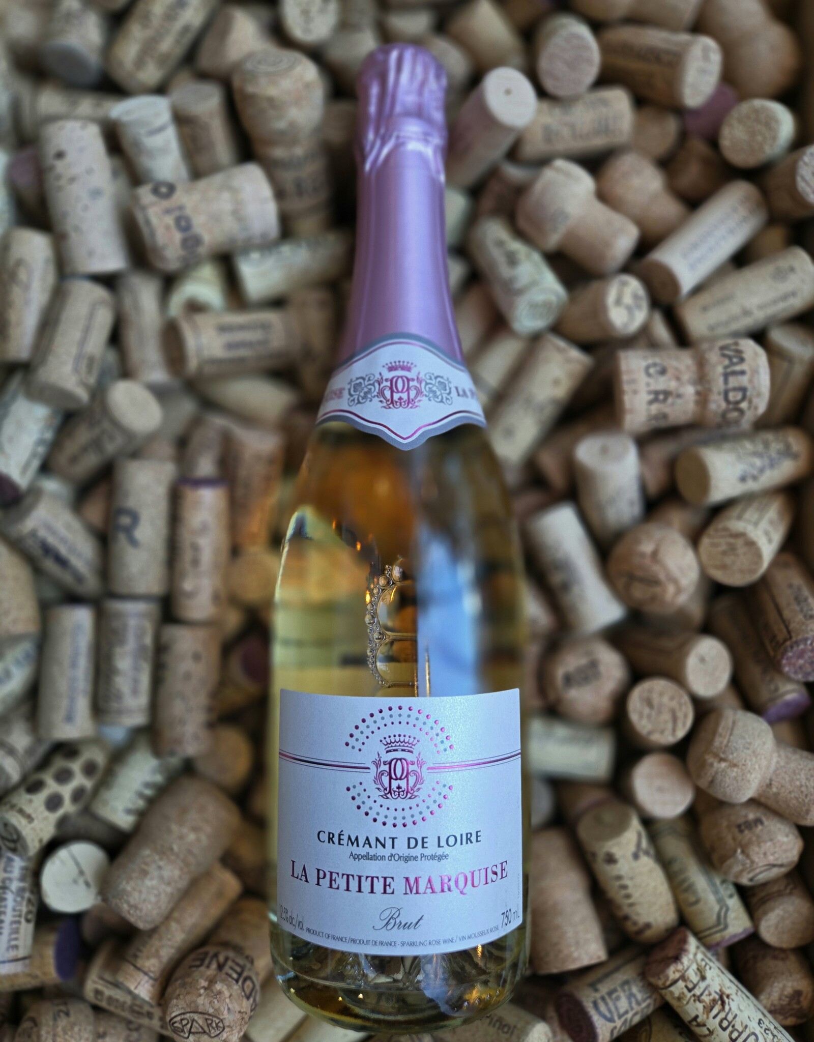 La Petite Marquise Cremant de Loire Rose Brut NV 750ml