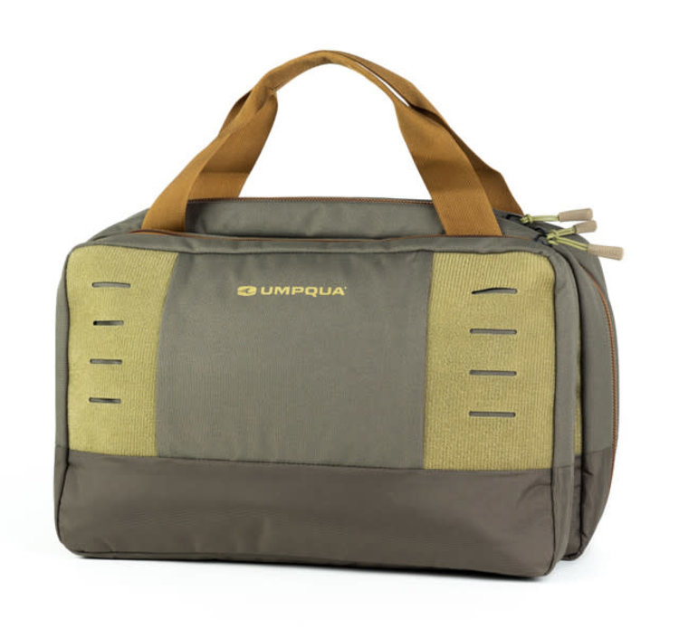 Umpqua Feather Merchants Umpqua ZS2 Traveler Fly Tying Kit Bag Oive