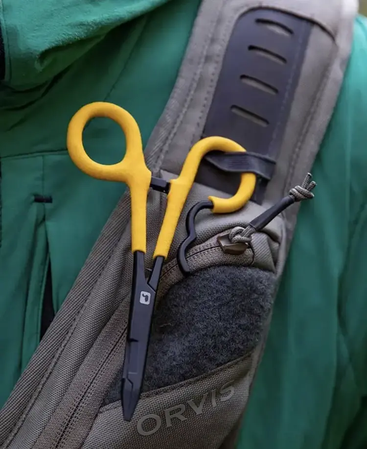 Loon Outdoor Loon Hitch Pin Scissor Forceps