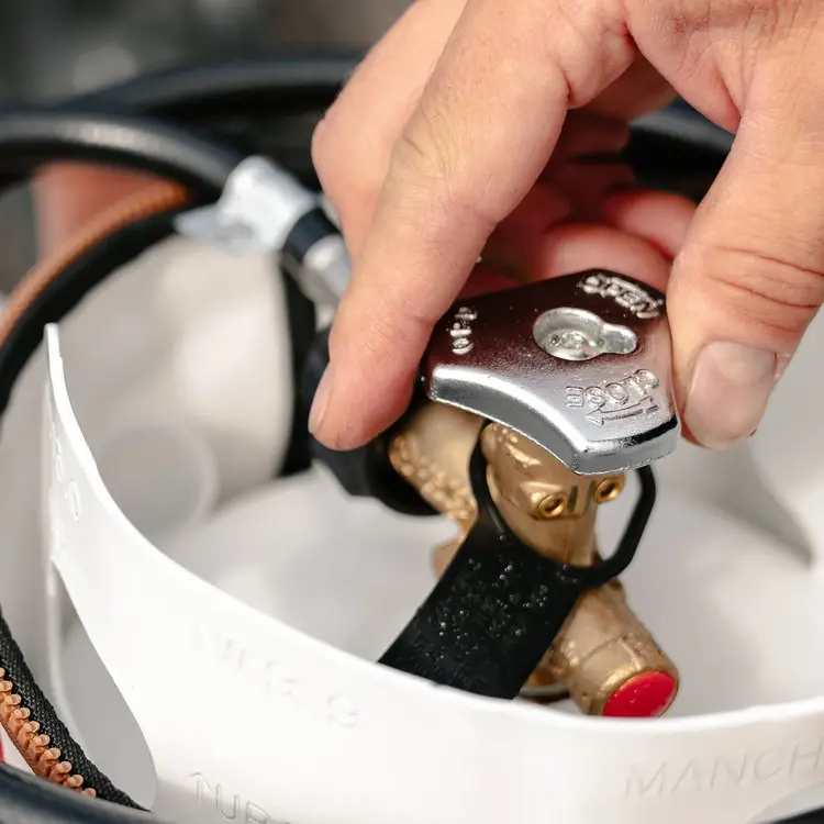 Ignik Outdoors Ignik Gas Growler 5 Deluxe Black