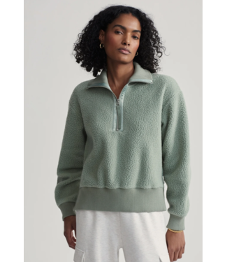 Roselle half zip fleece